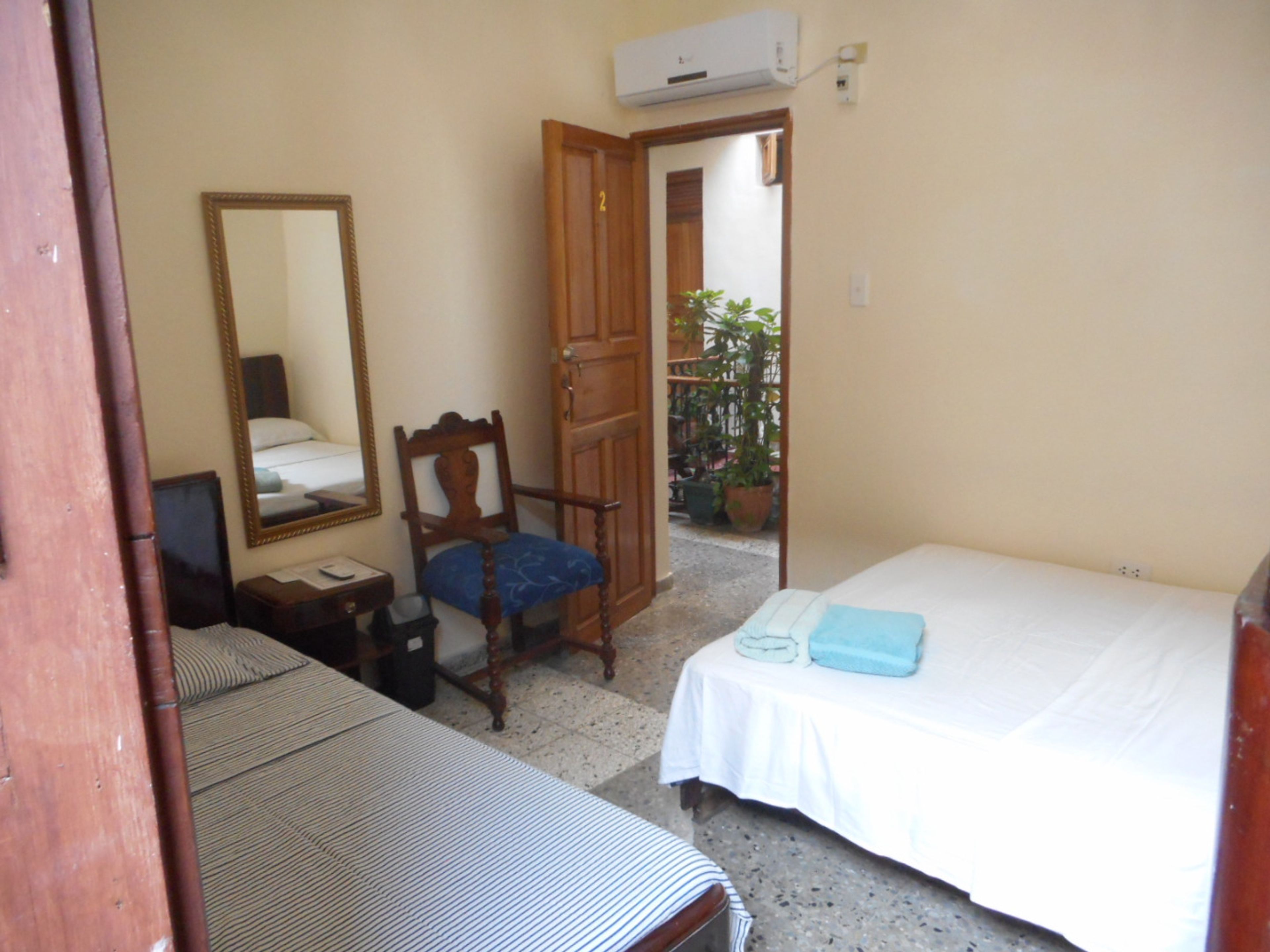 Casa Compostela, COMPOSTELA, No. 211Standard room 2 with private bathroom