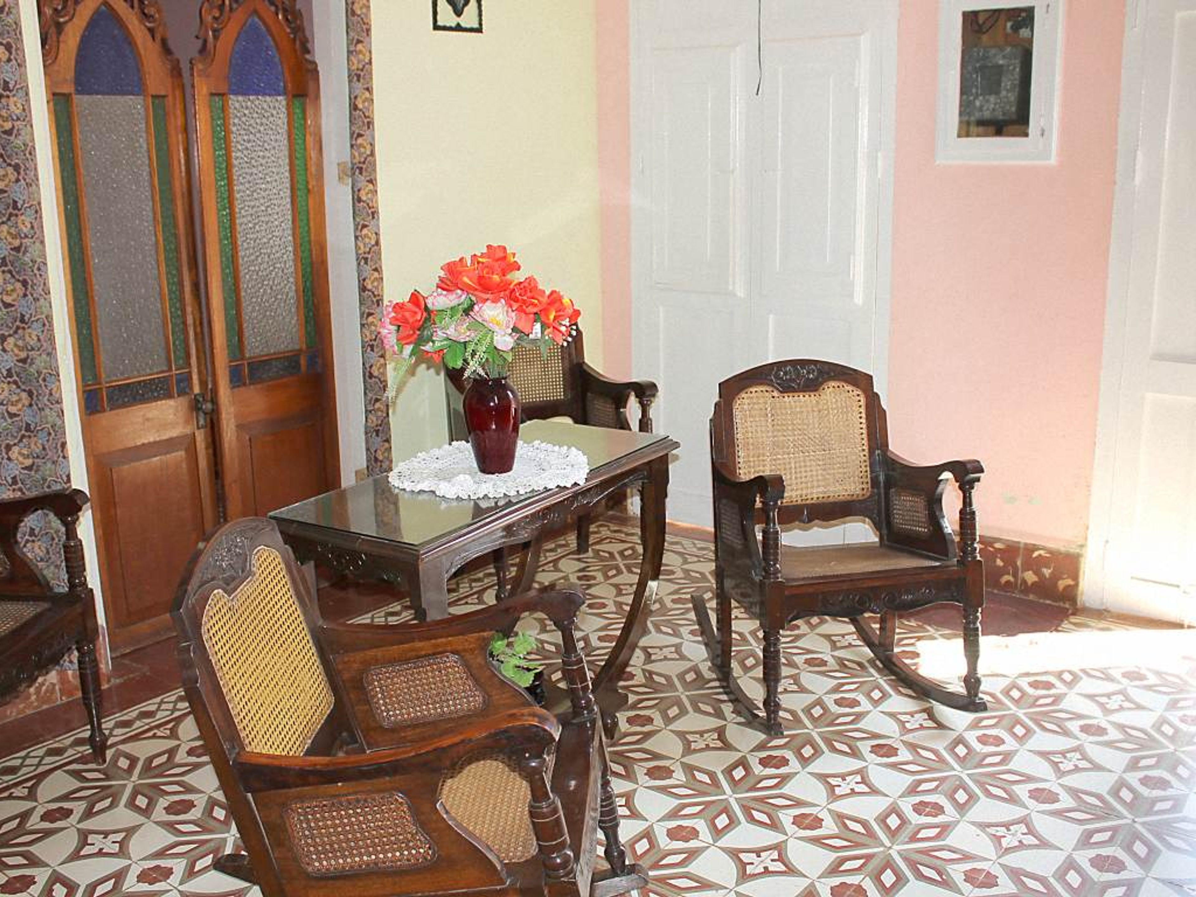 Дом Teresa Ponce, FRANCISCO PETERSSEN (Cocó o Chinchiquirá), No. 165 - House's living room