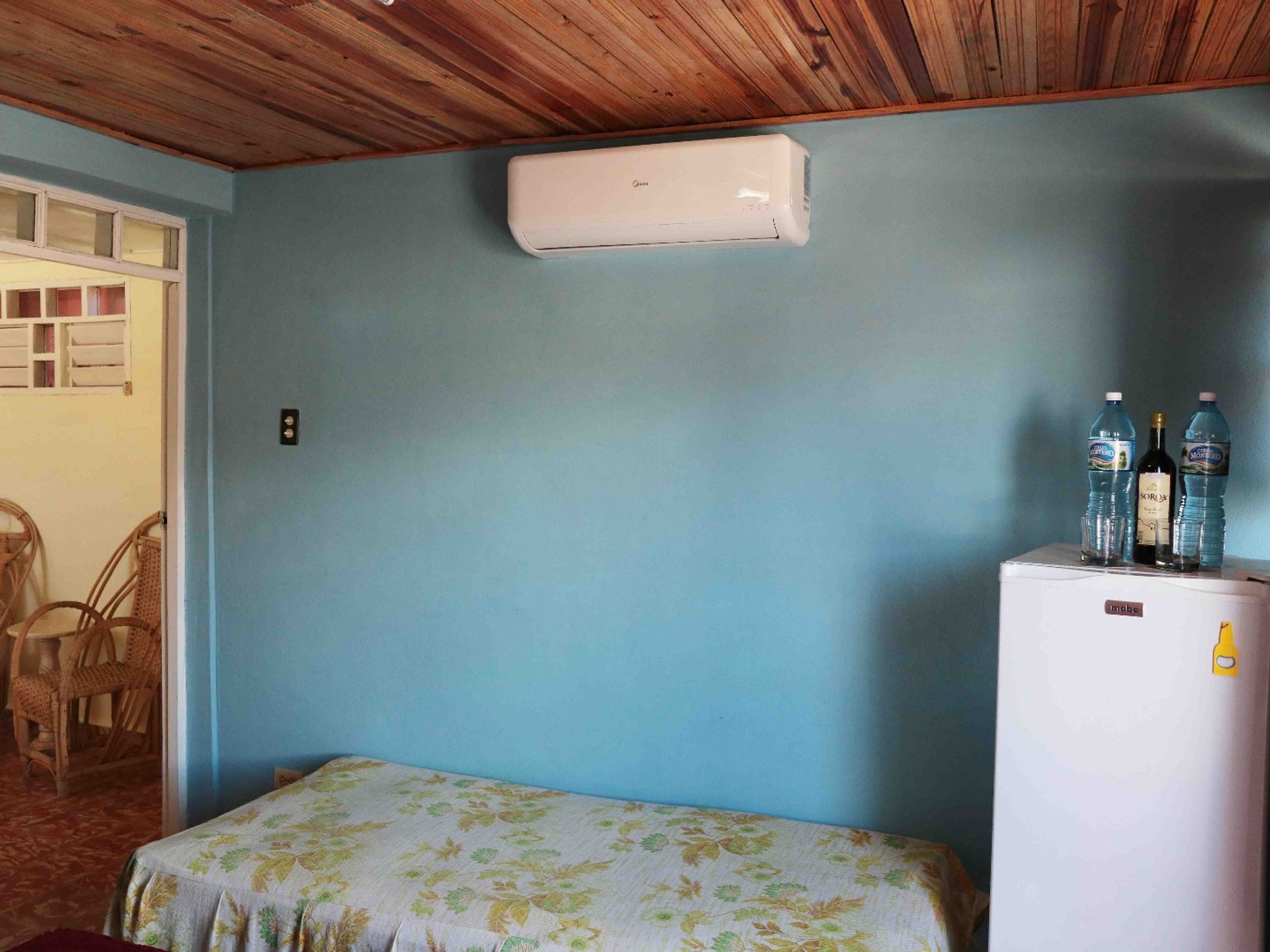 Casa José Manuel y Mirleidis, FLOR CROMBET, No. 265-BStandard Room