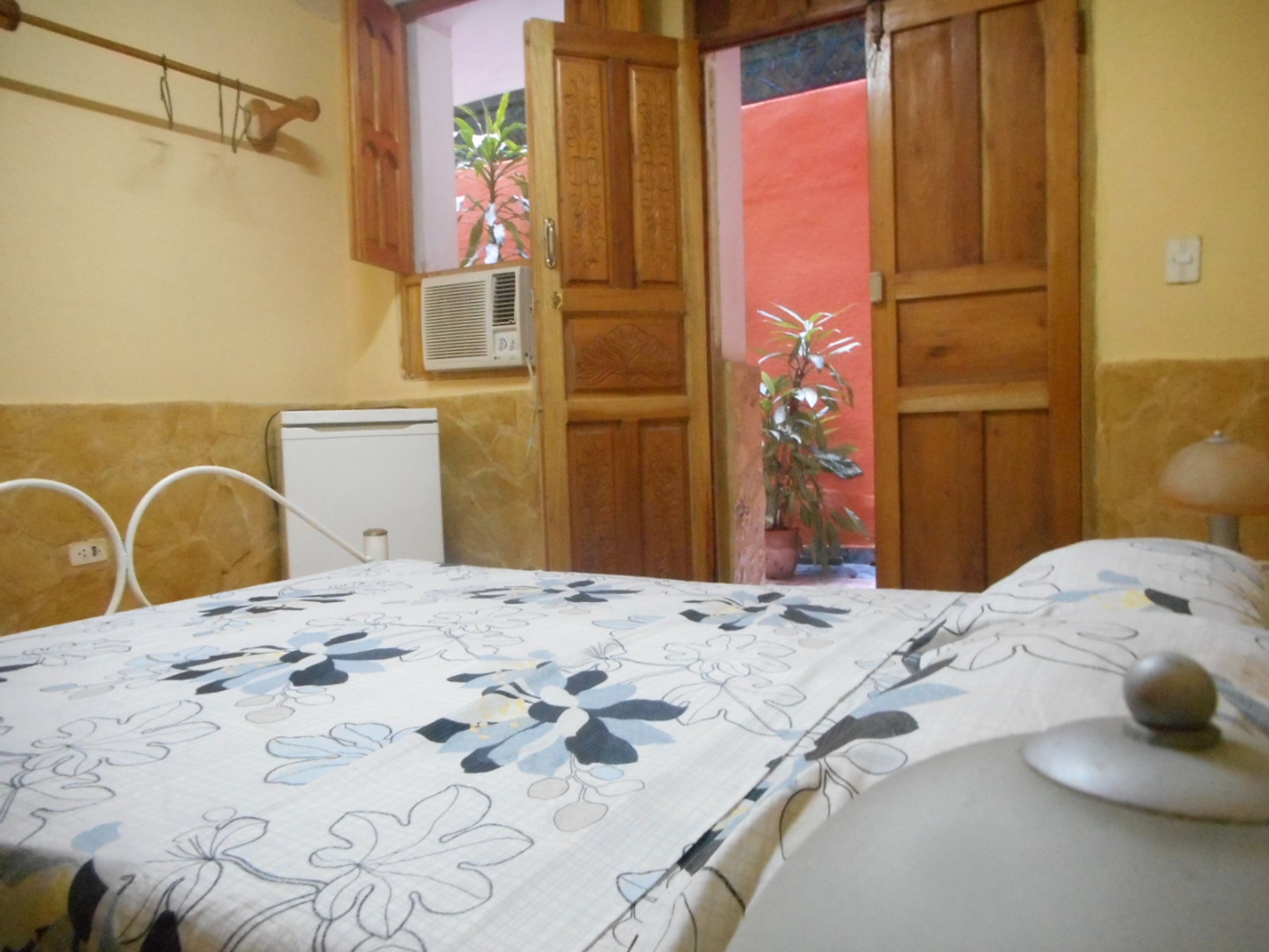 Casa Familia Rodríguez, SAN JUAN DE DIOS, No. 106 bajosStandard room 1