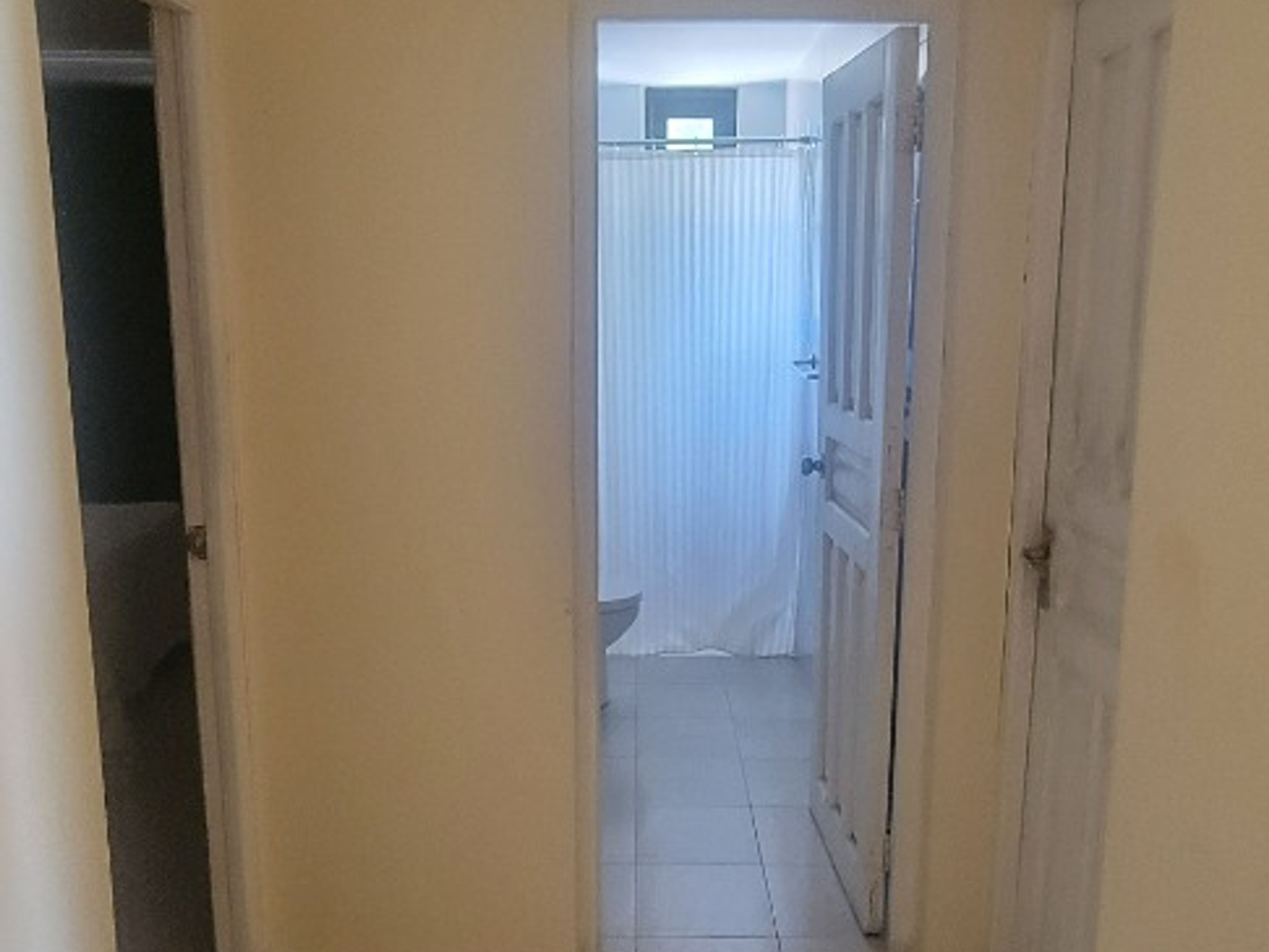 Arrechavala Apartments, Los Delfines, Avenida Playanull