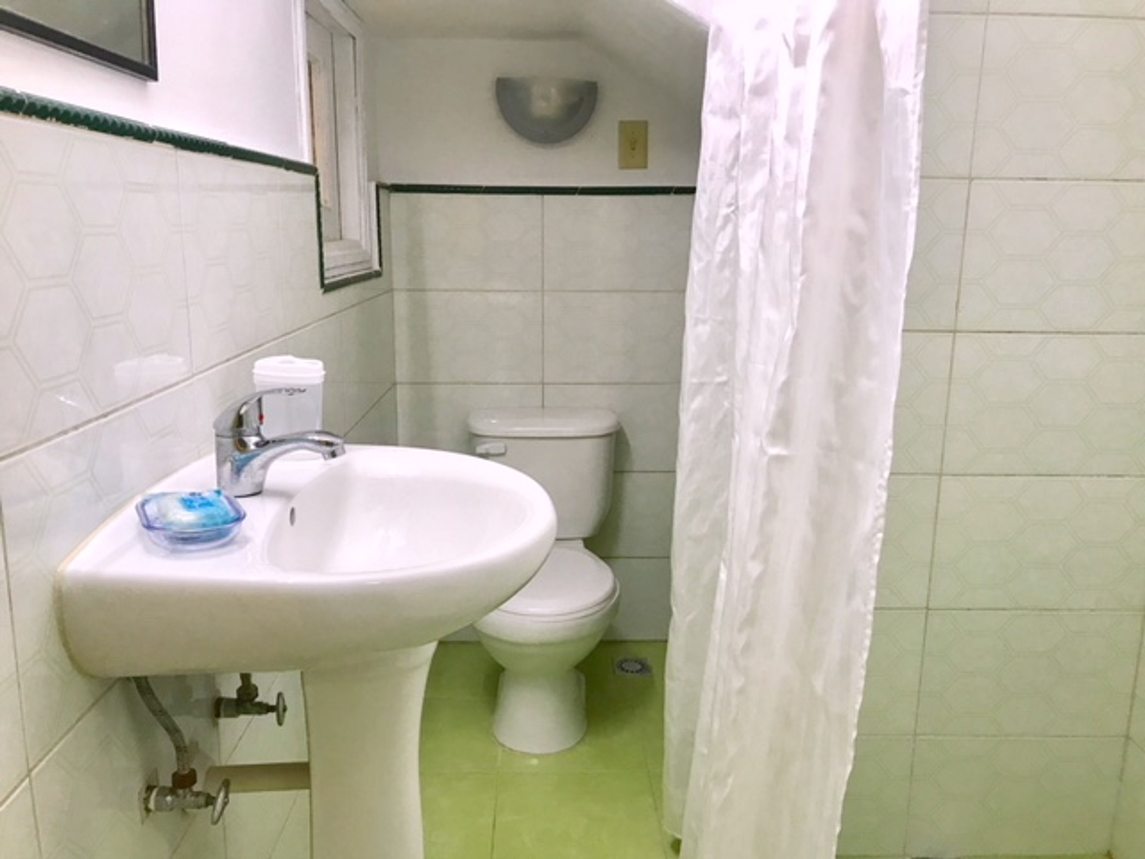 BelkiSacha GuestsHouse, CALLE 19, No. 1265 - Bathroom's view