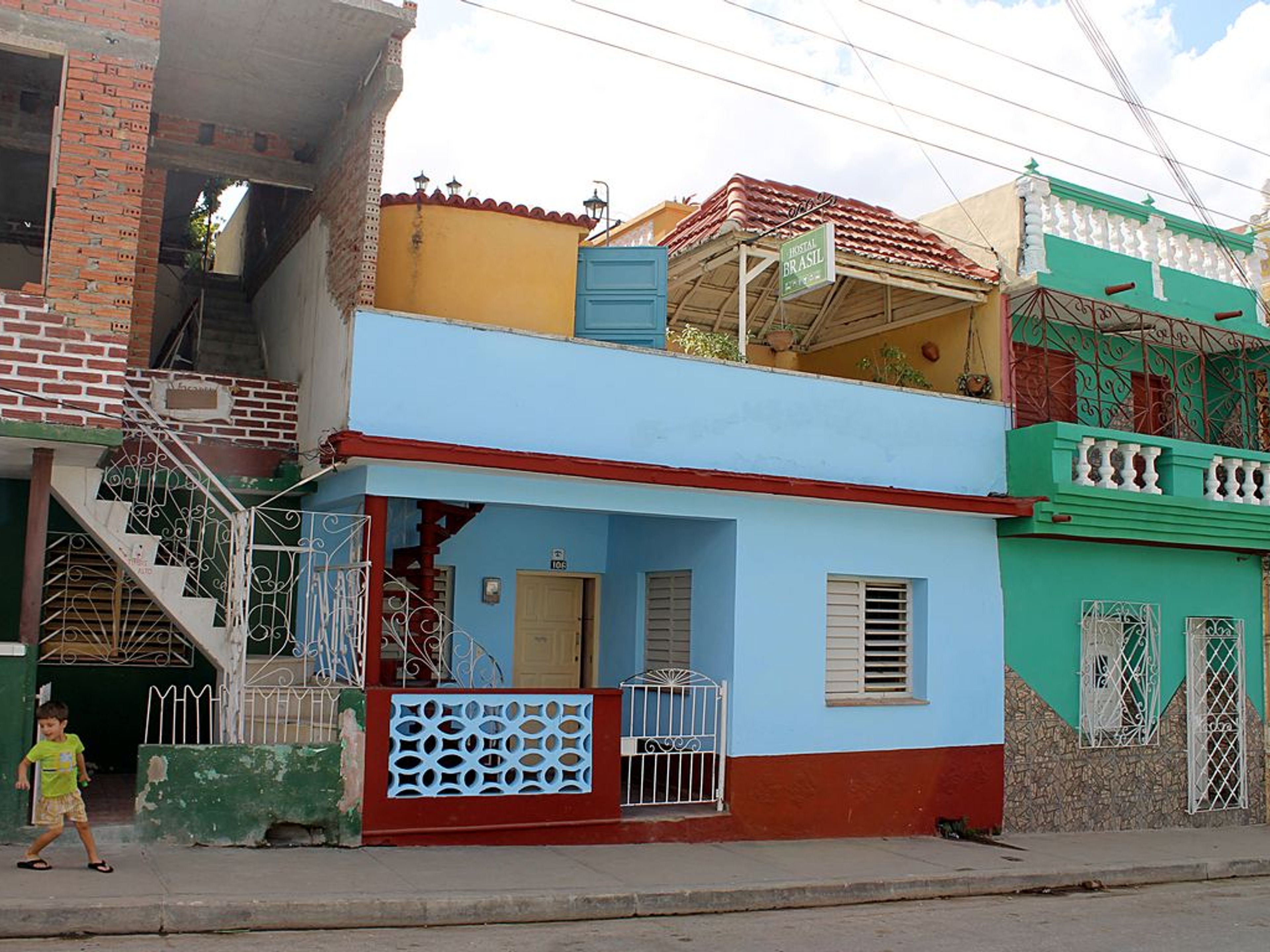 Hostal Brasil, PIRO GUINART (Boca), No. 106