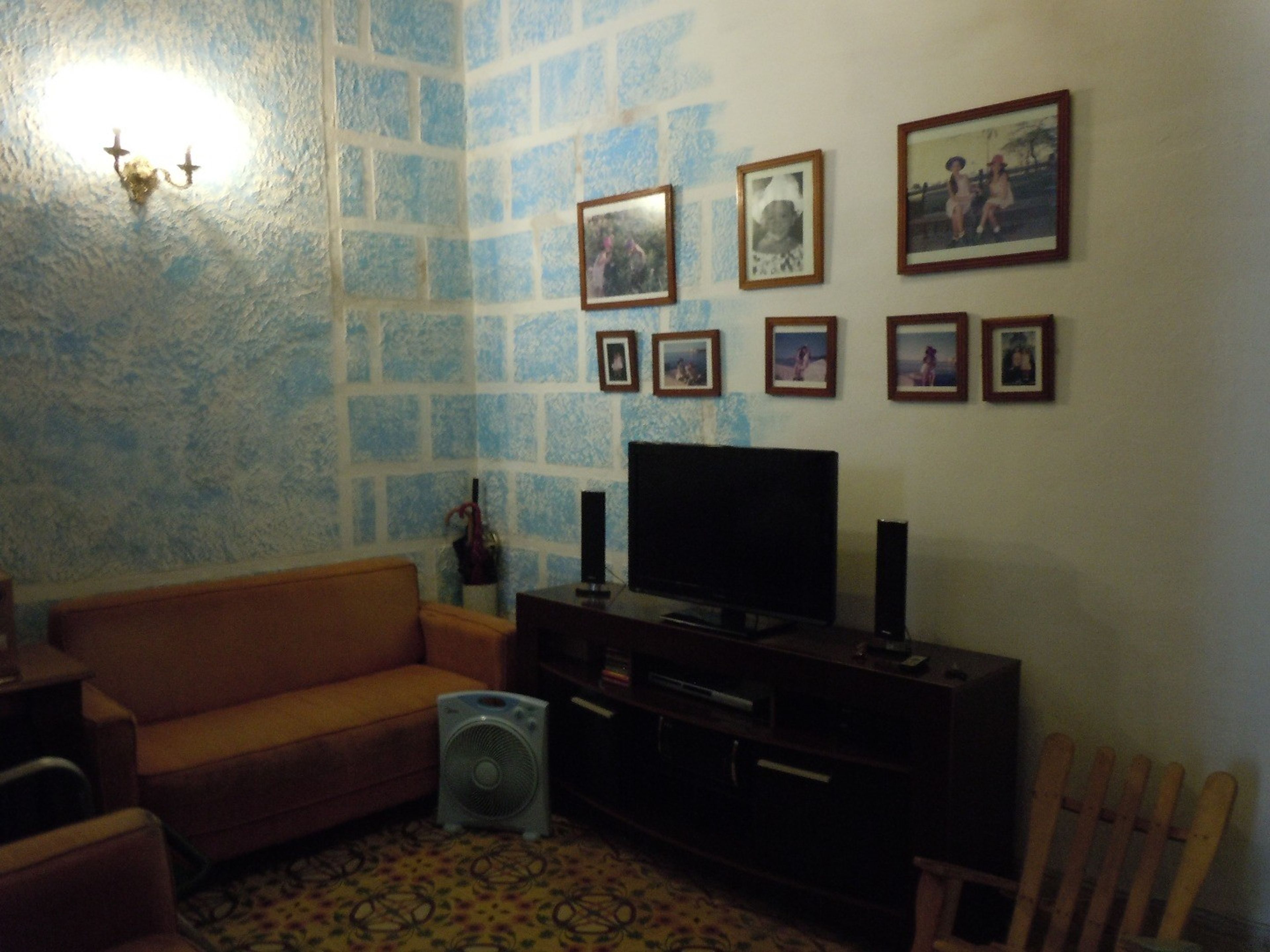 Casa Lourdes y José, ÁGUILA, No. 168-B - House living room