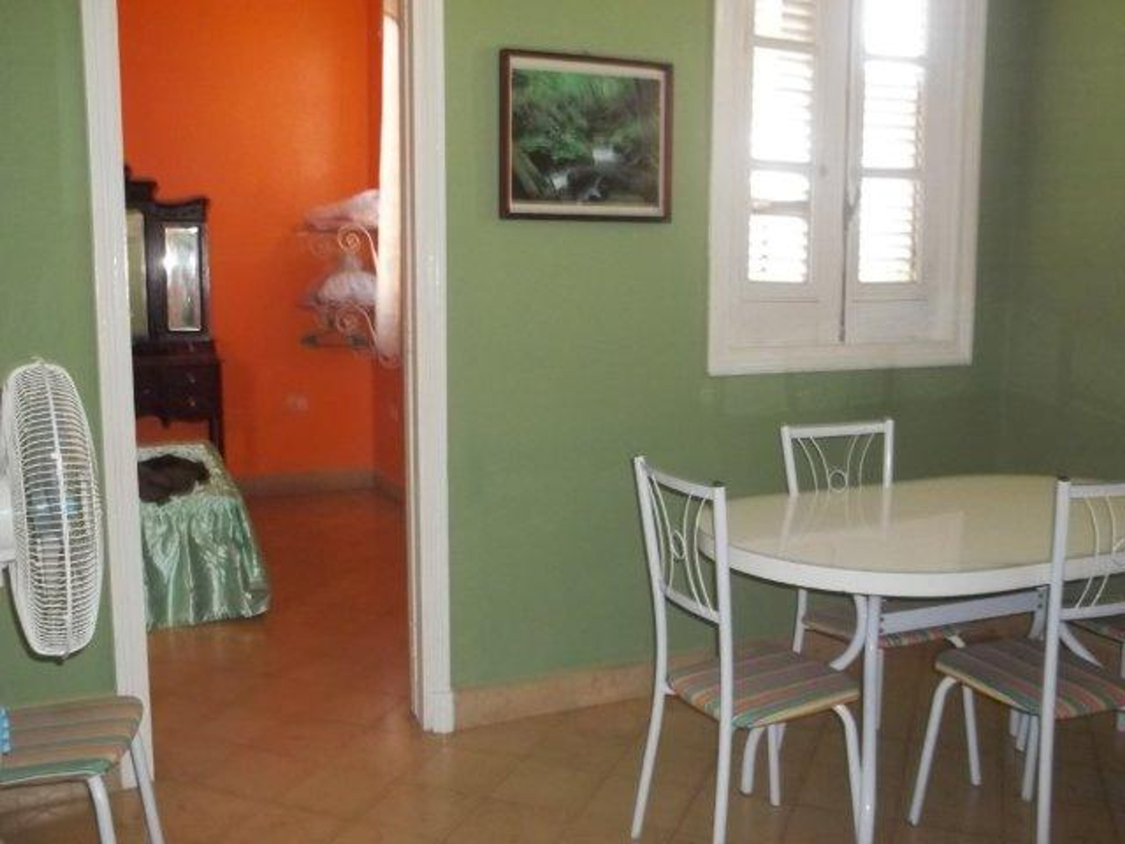 Eden Apartment, LAMPARILLAHouse dinning room