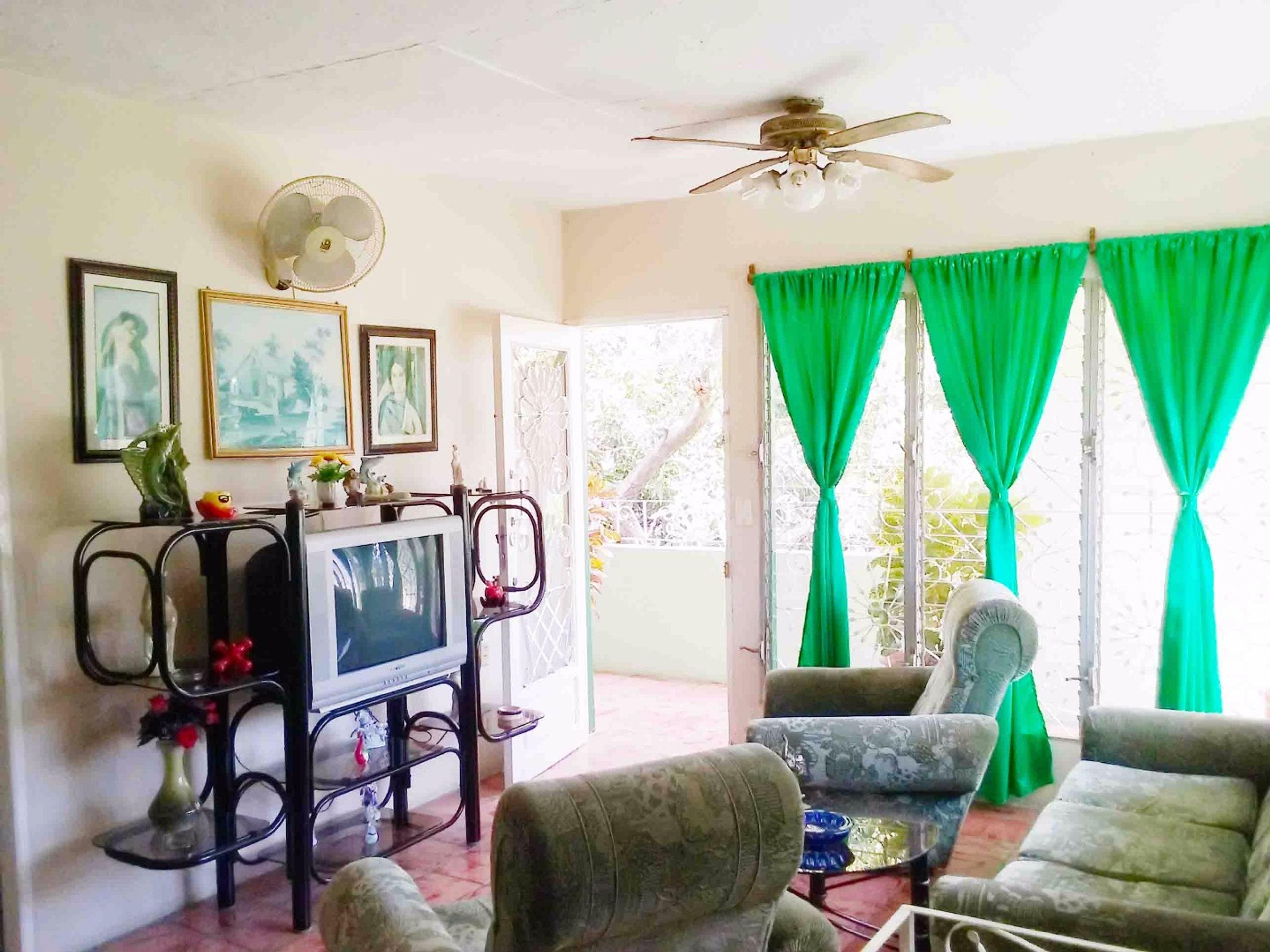 García House, AVENIDA 38, No. 3901 CApartment's living room