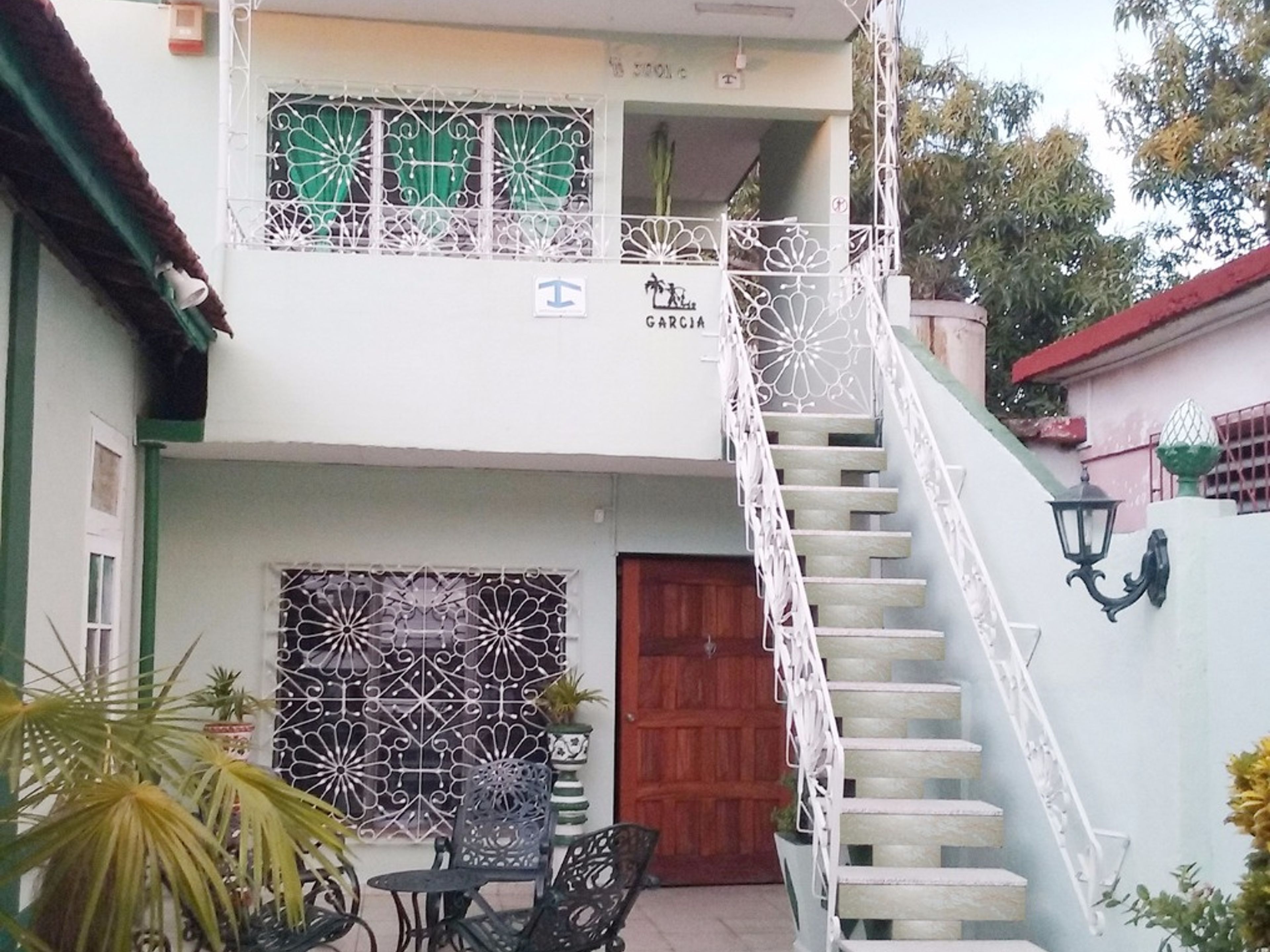 García House, AVENIDA 38, No. 3901 C
