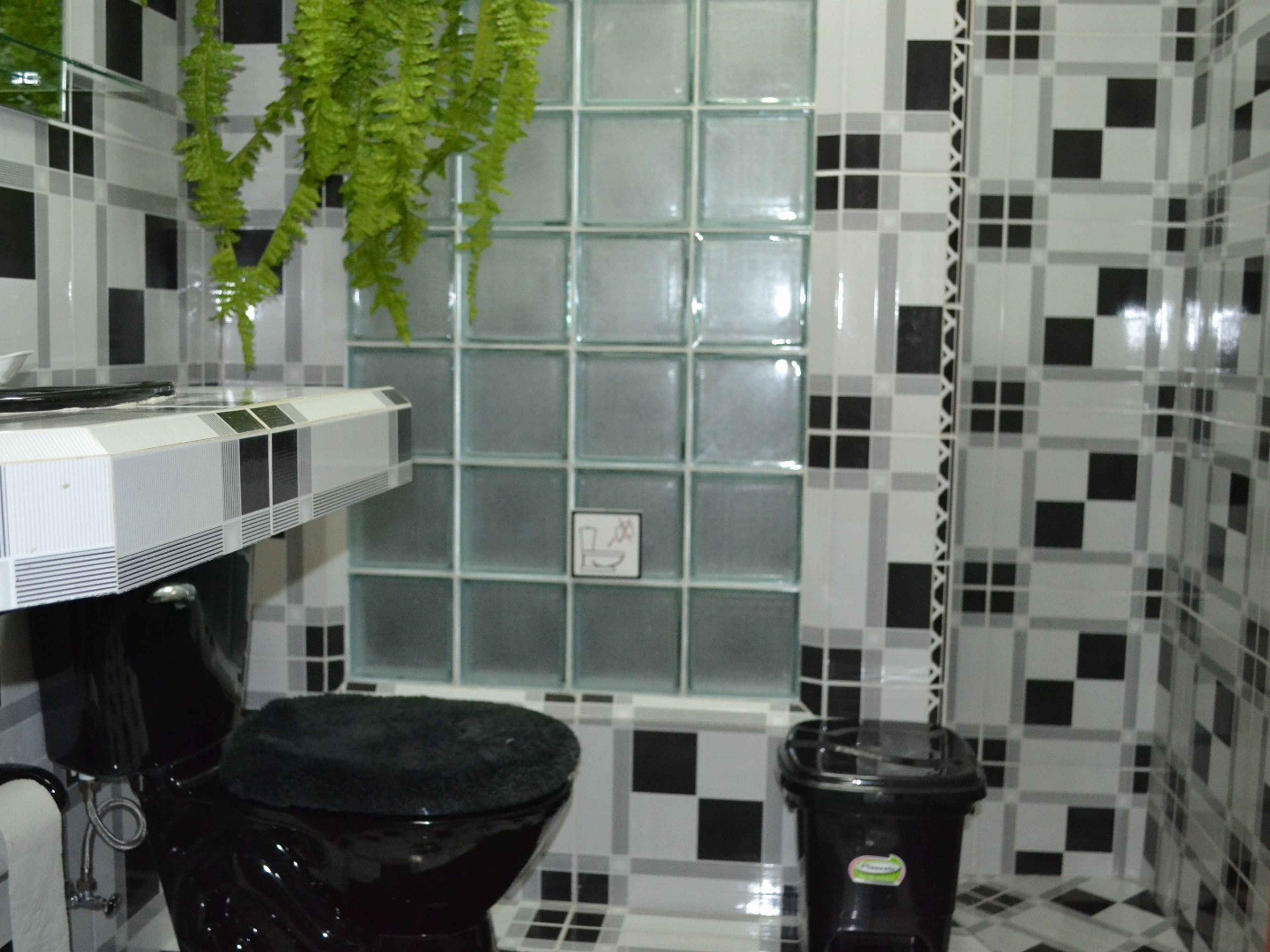 Дом El Carretero, LAS MARAVILLAS, No. 21Bathroom view