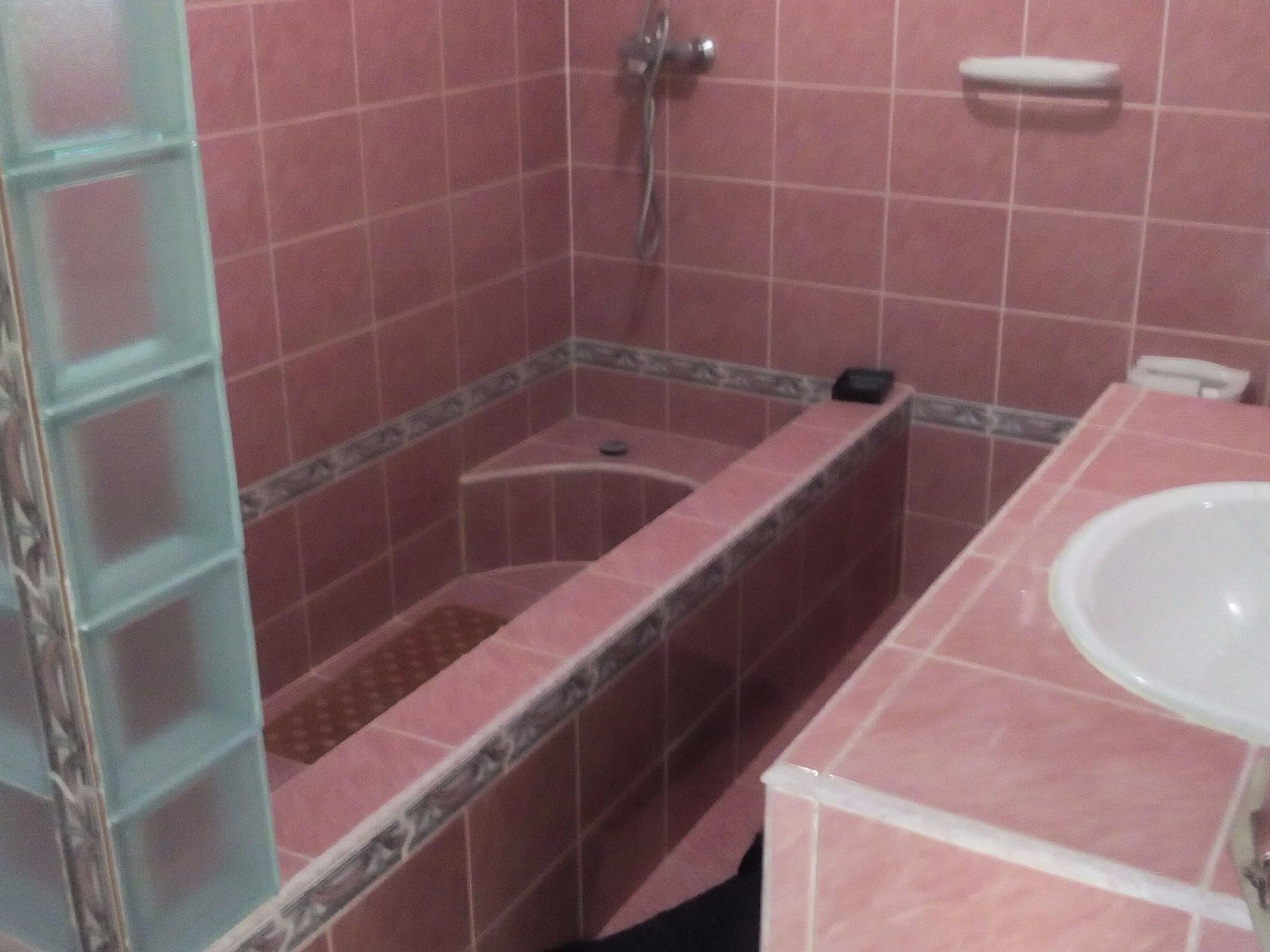 Casa María Elena, CALLE 33, No. 9215Bathroom's view