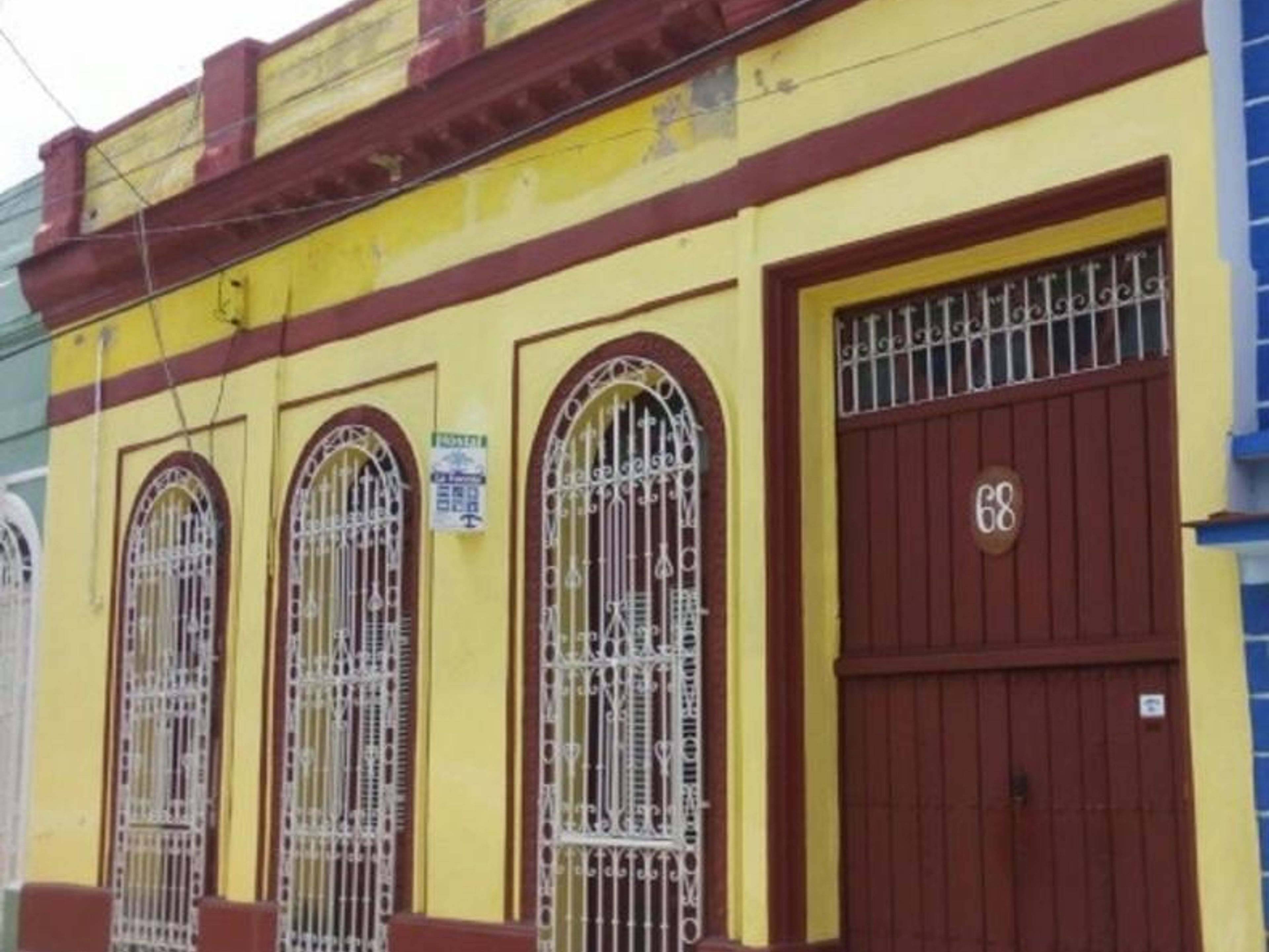 Hostal La Fuente, CRISTO, No. 68