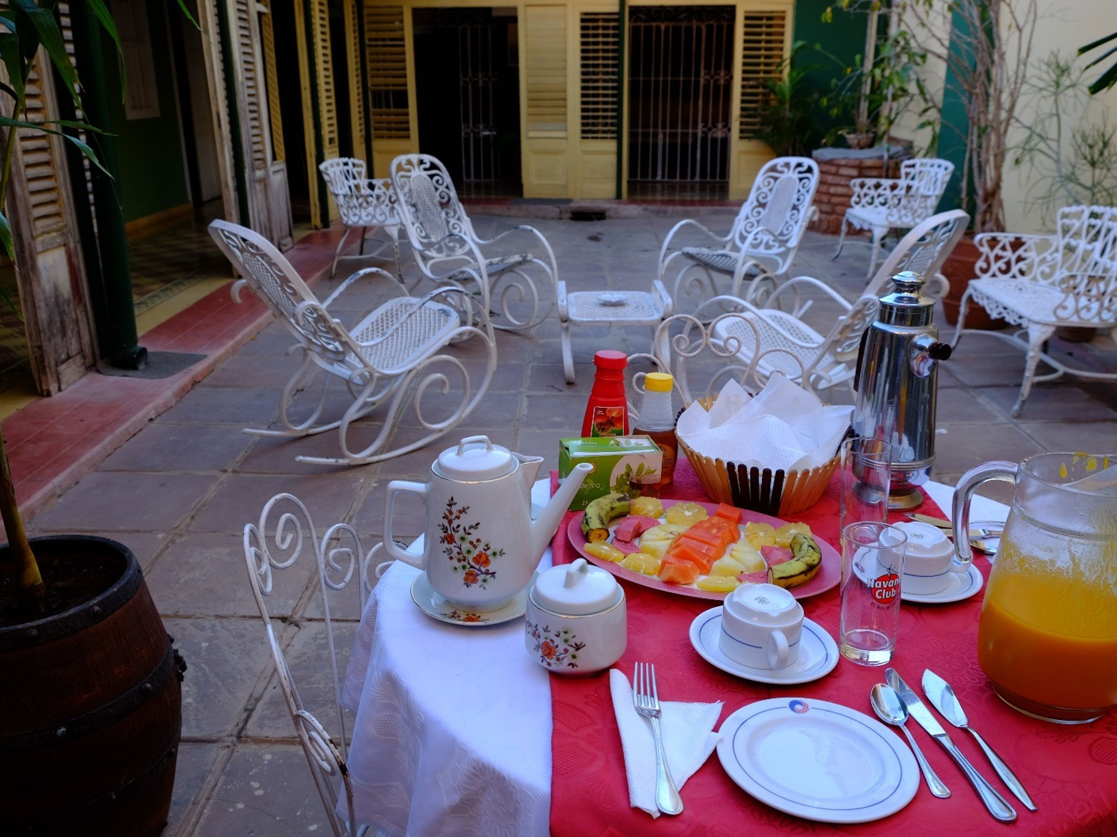 Hostal Déborah y José, JOSE MARTÍ (Jesús María), No. 321Breakfast services at the house