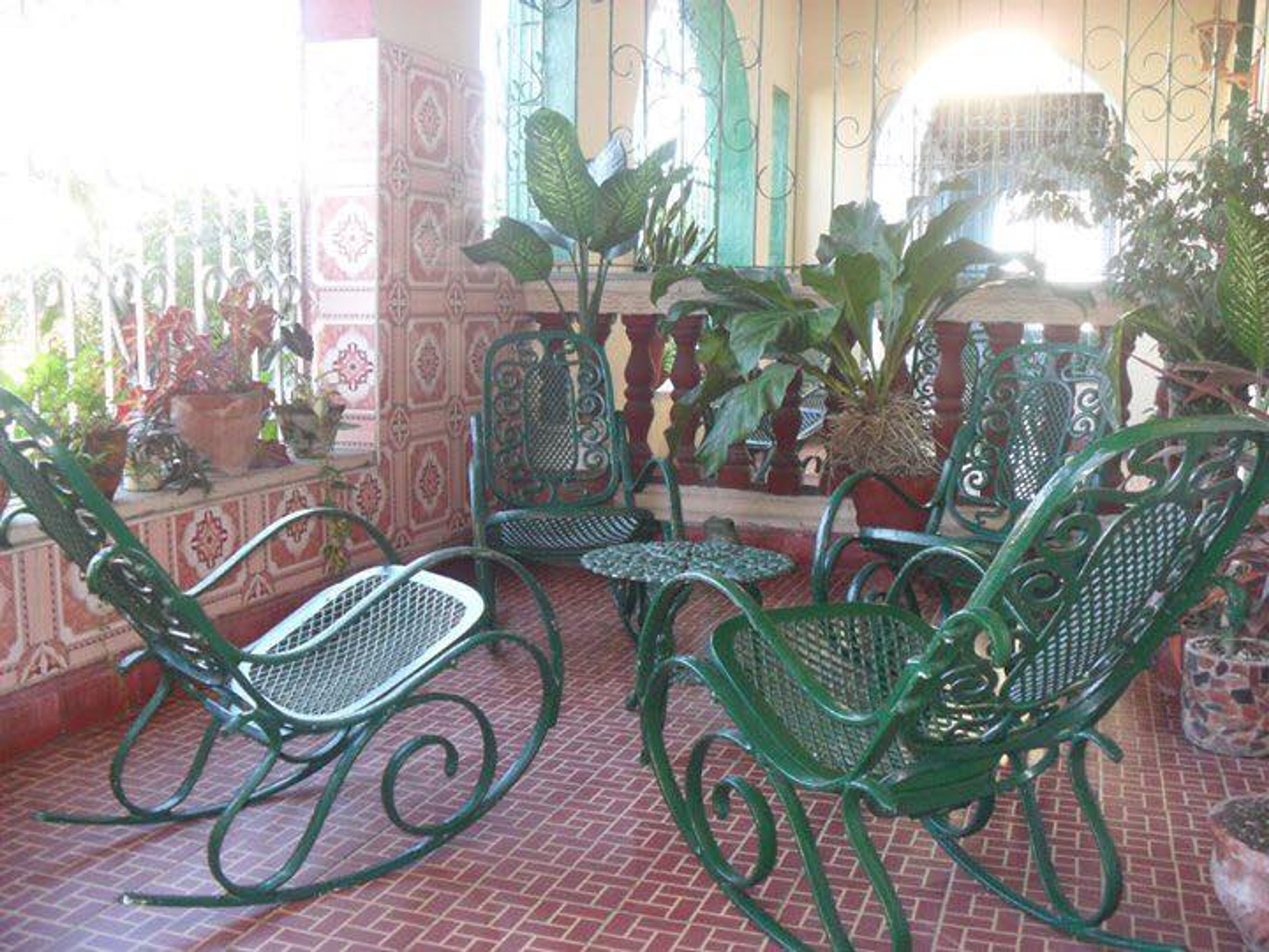 Hostal Chez Vous, CARRETERA CENTRAL, No. 187House´s porsche view