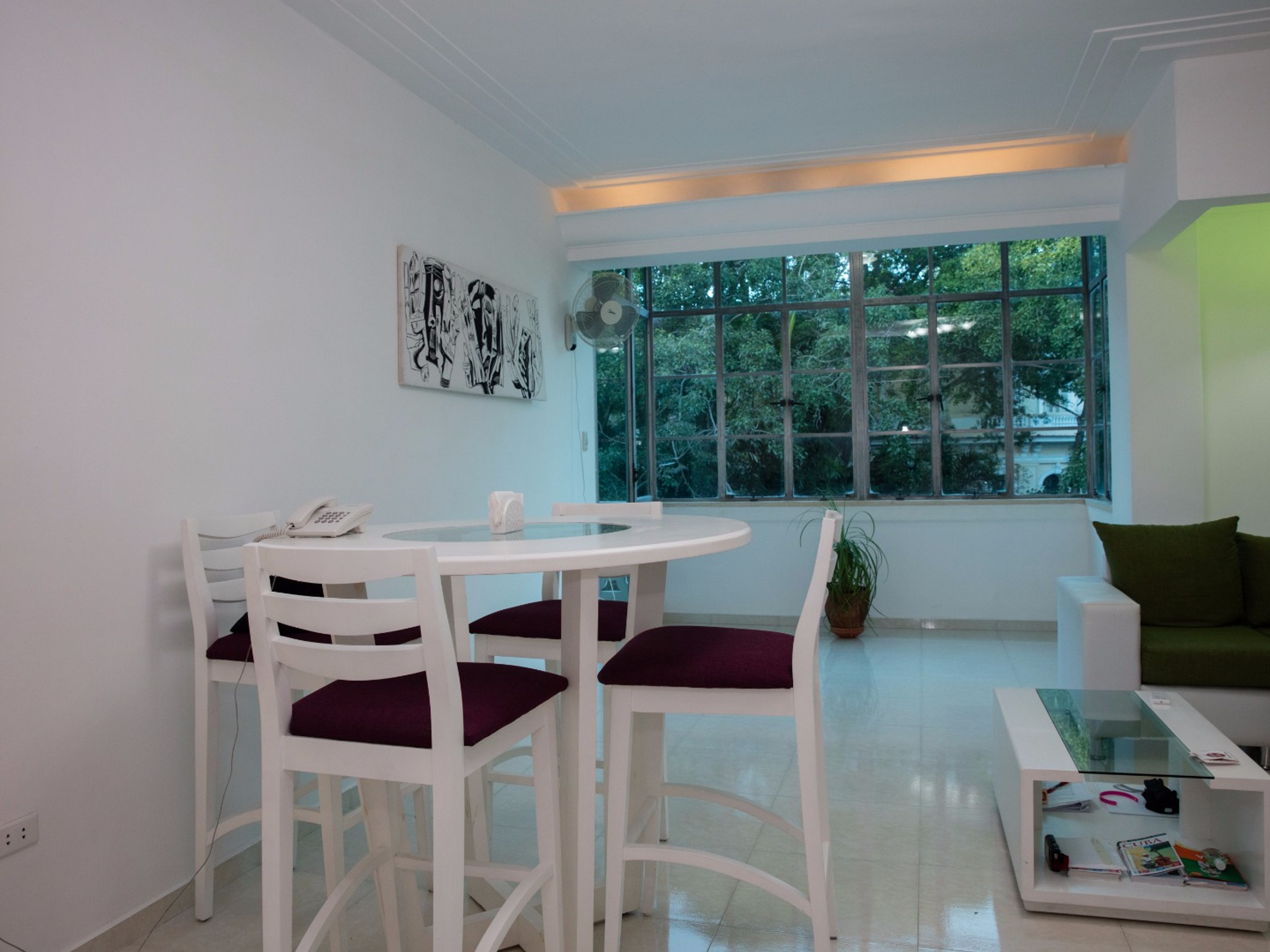 FFF Apartment (For friends & families apartment), AVE. 17, No. 403 - Apartment's living and dinning room