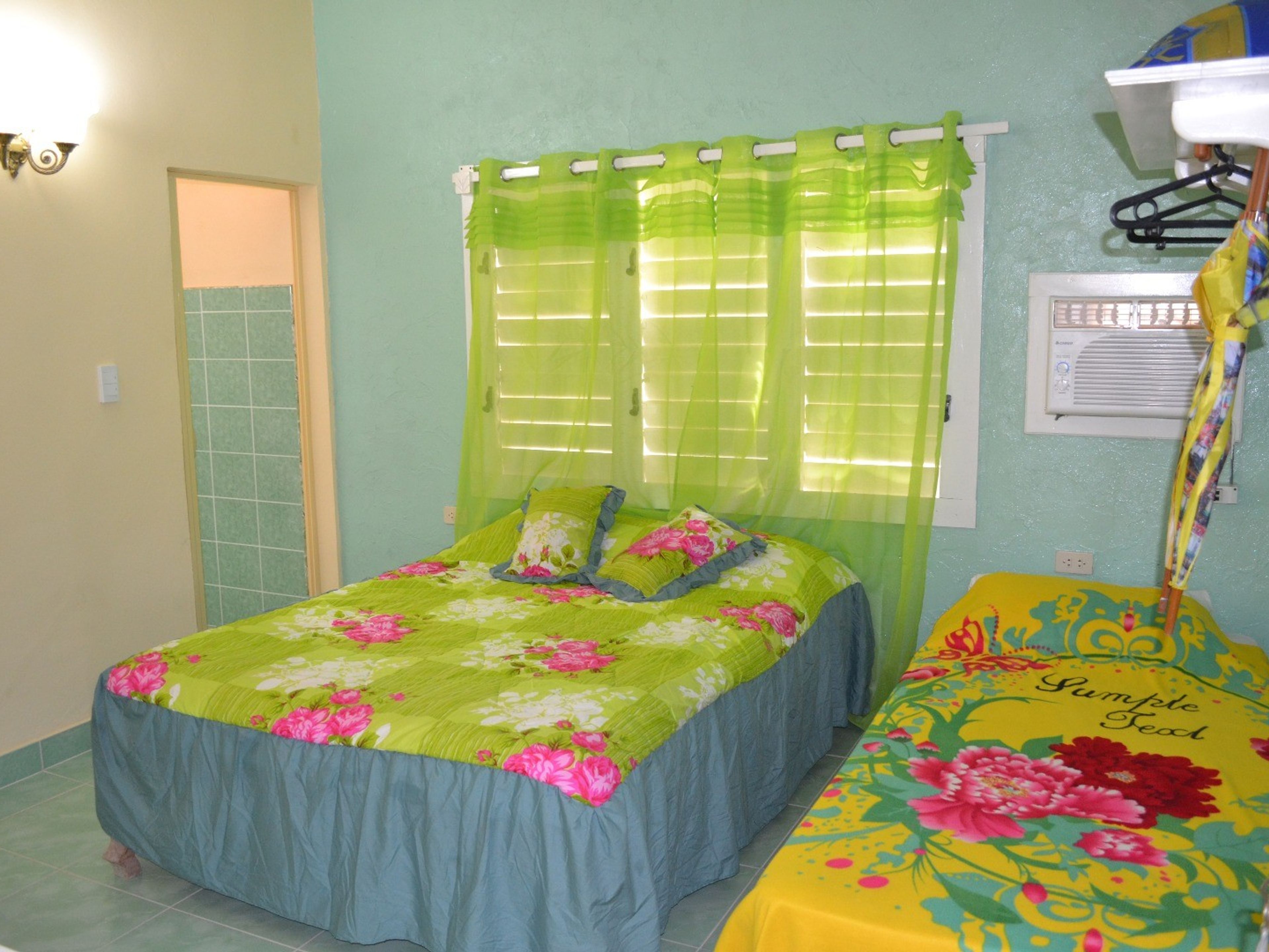 Casa Ivette & Ronel II, PLAYA GIRÓNStandard room