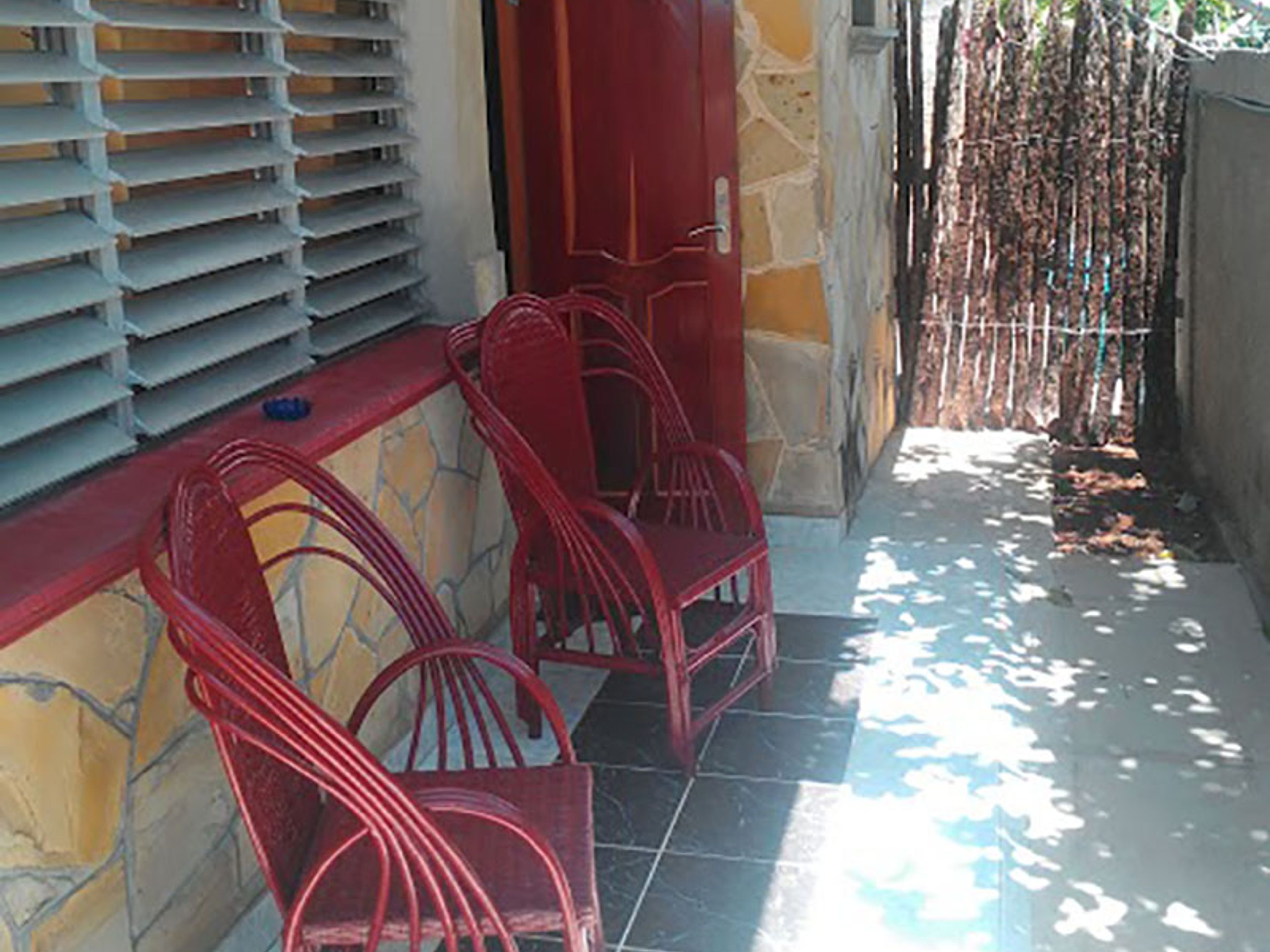 Hostal Tania & Richard, PLAYA GIRÓN - Terrace´s of the room view