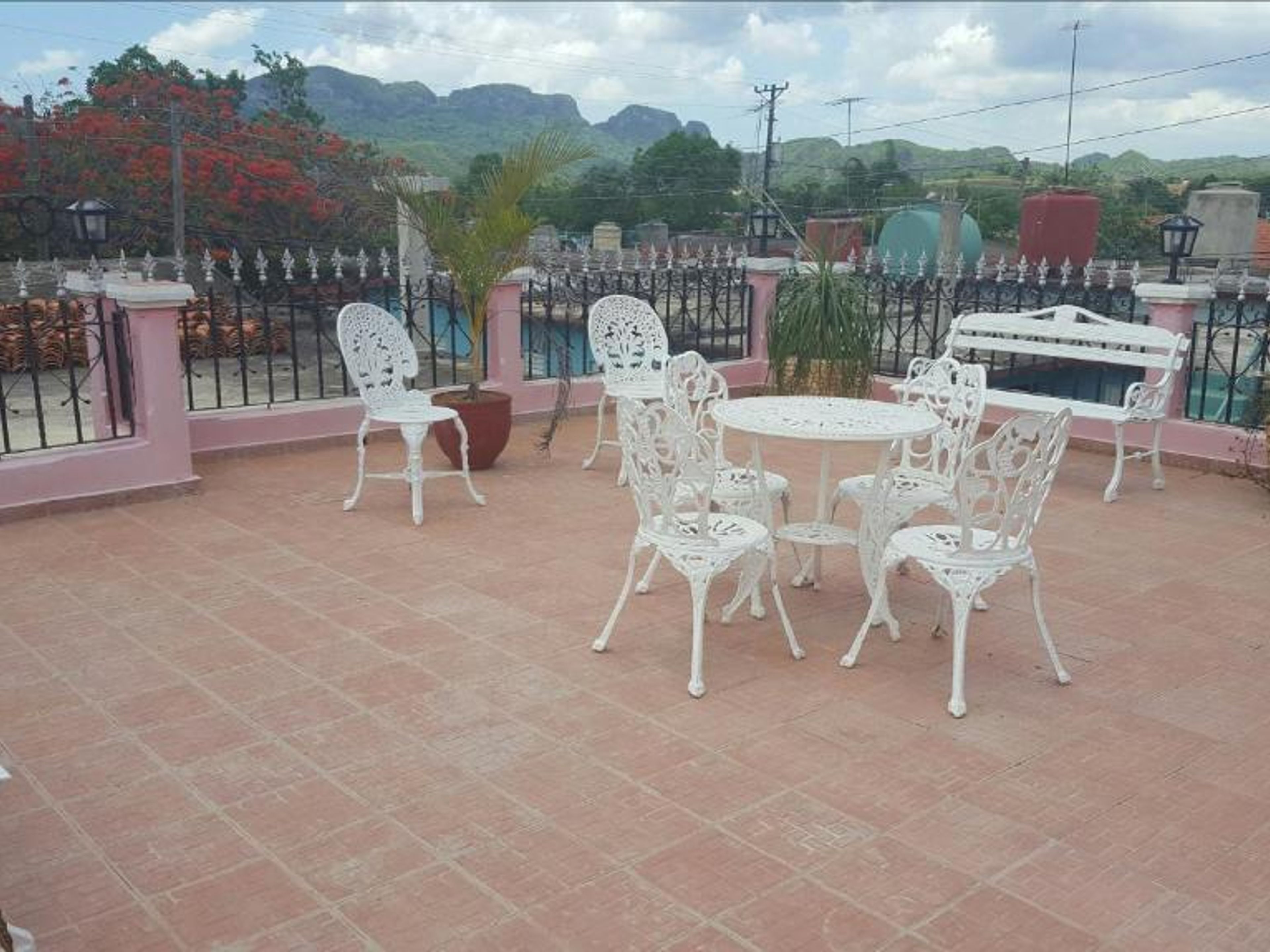 Villa Bello Amanecer Hersis y Ricardito, SALVADOR CISNEROS, No. 14House´s terrace view