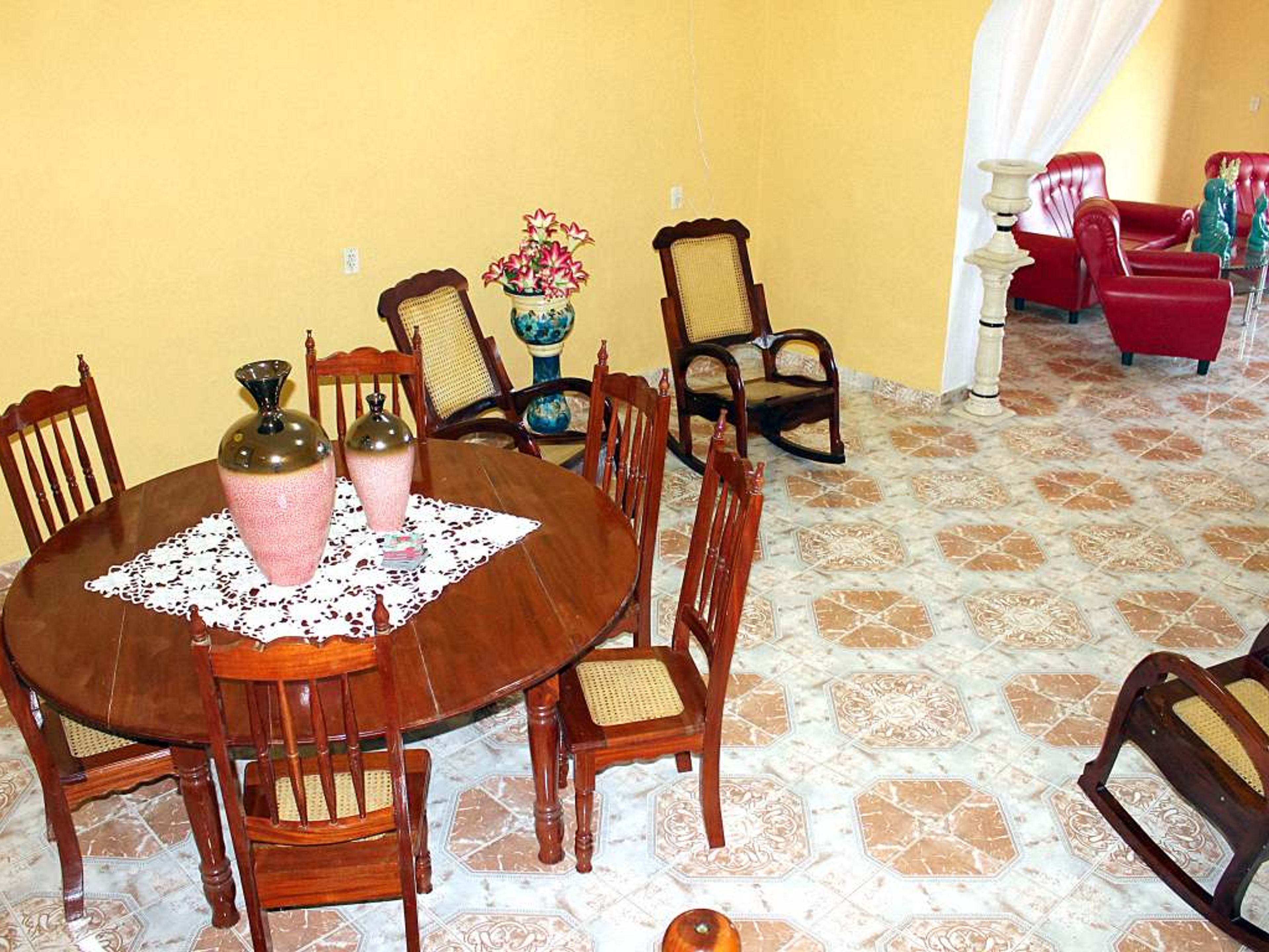 Casa Dayami Independencia, 92-B (altos)House living room