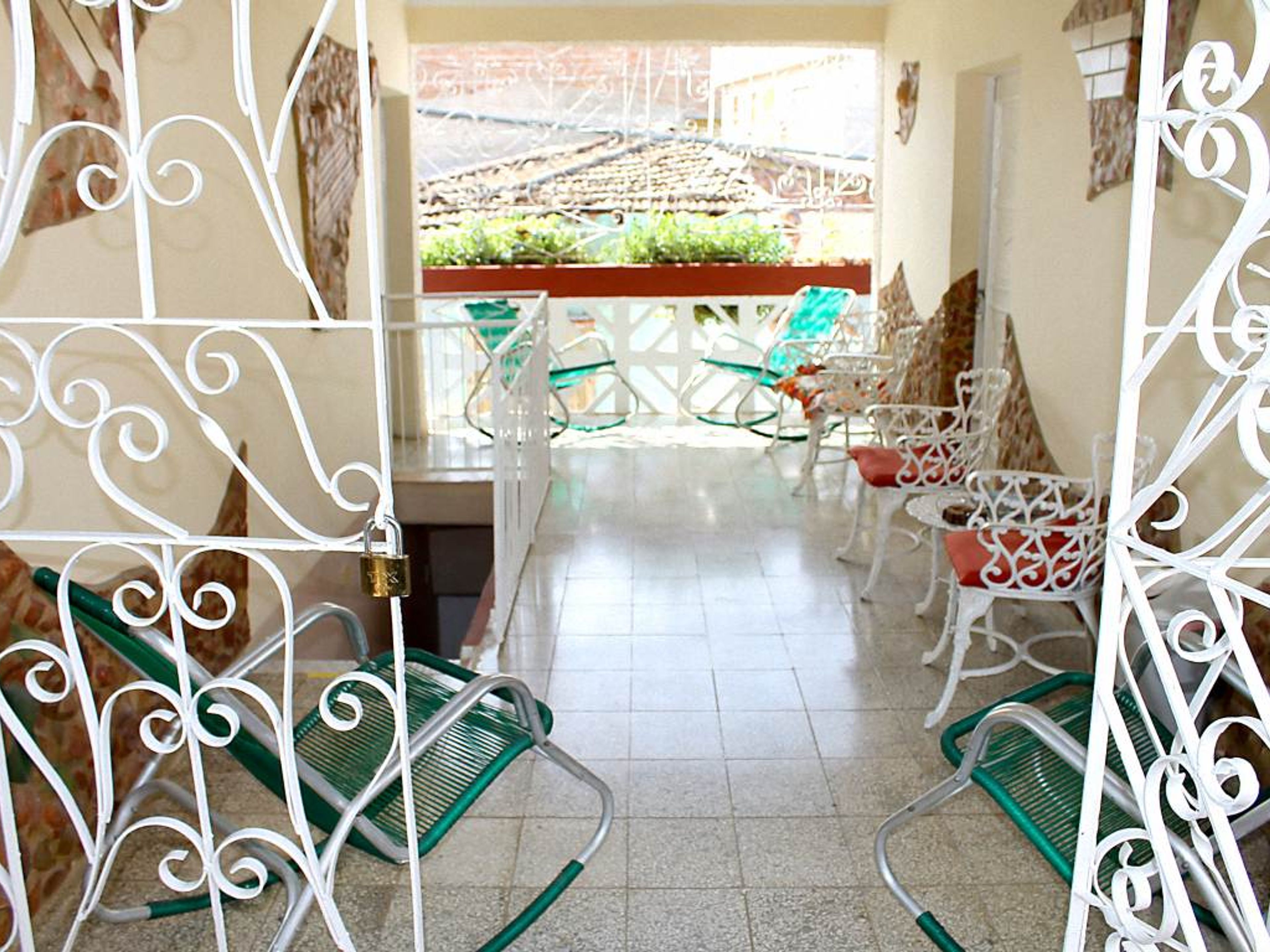 Hostal Casa Patricio, MARIO GUERRA (San Cayetano), No. 165House's balcony view