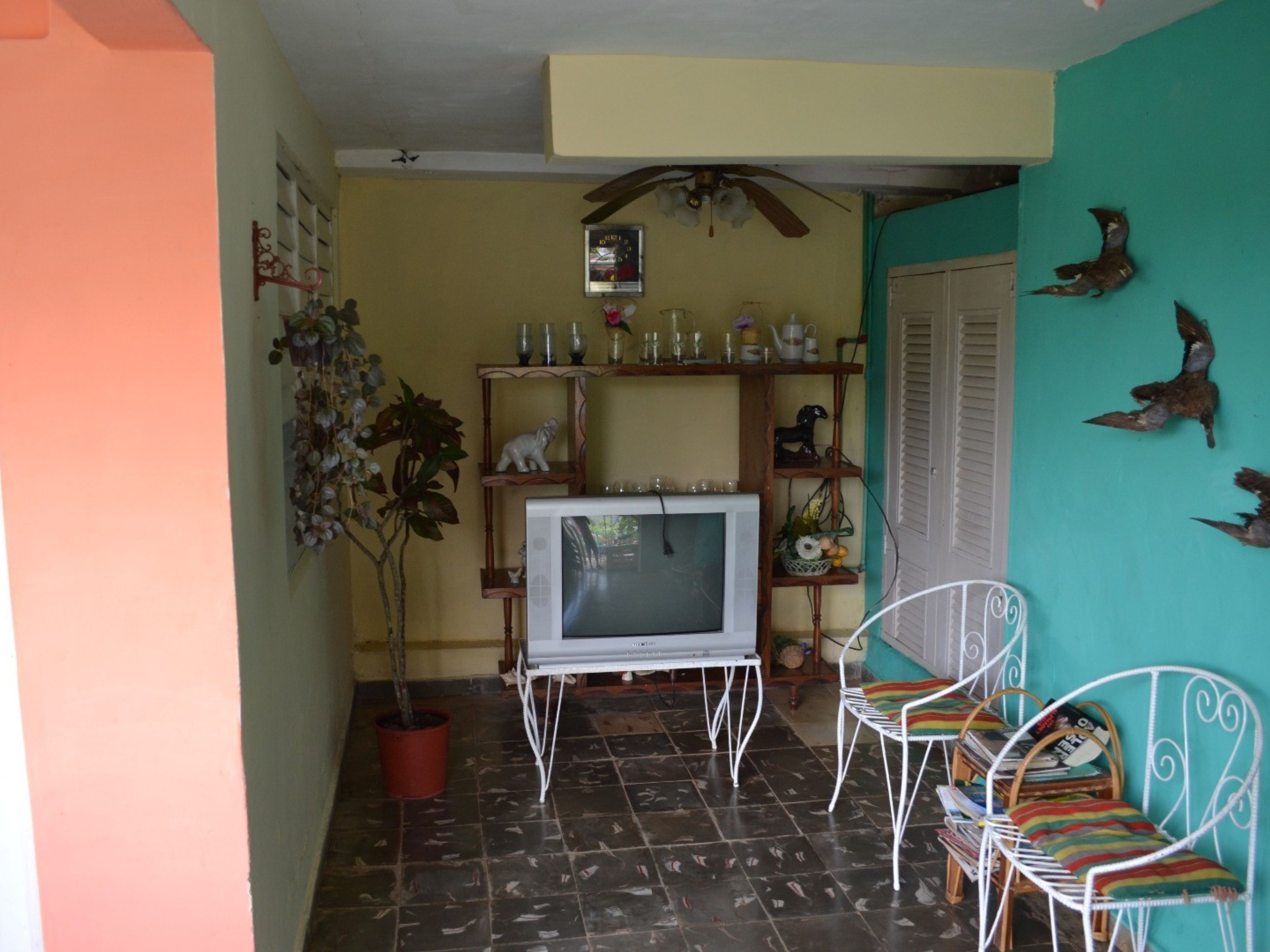 Villa Gena, SALVADOR CISNEROS, No. 209House living room