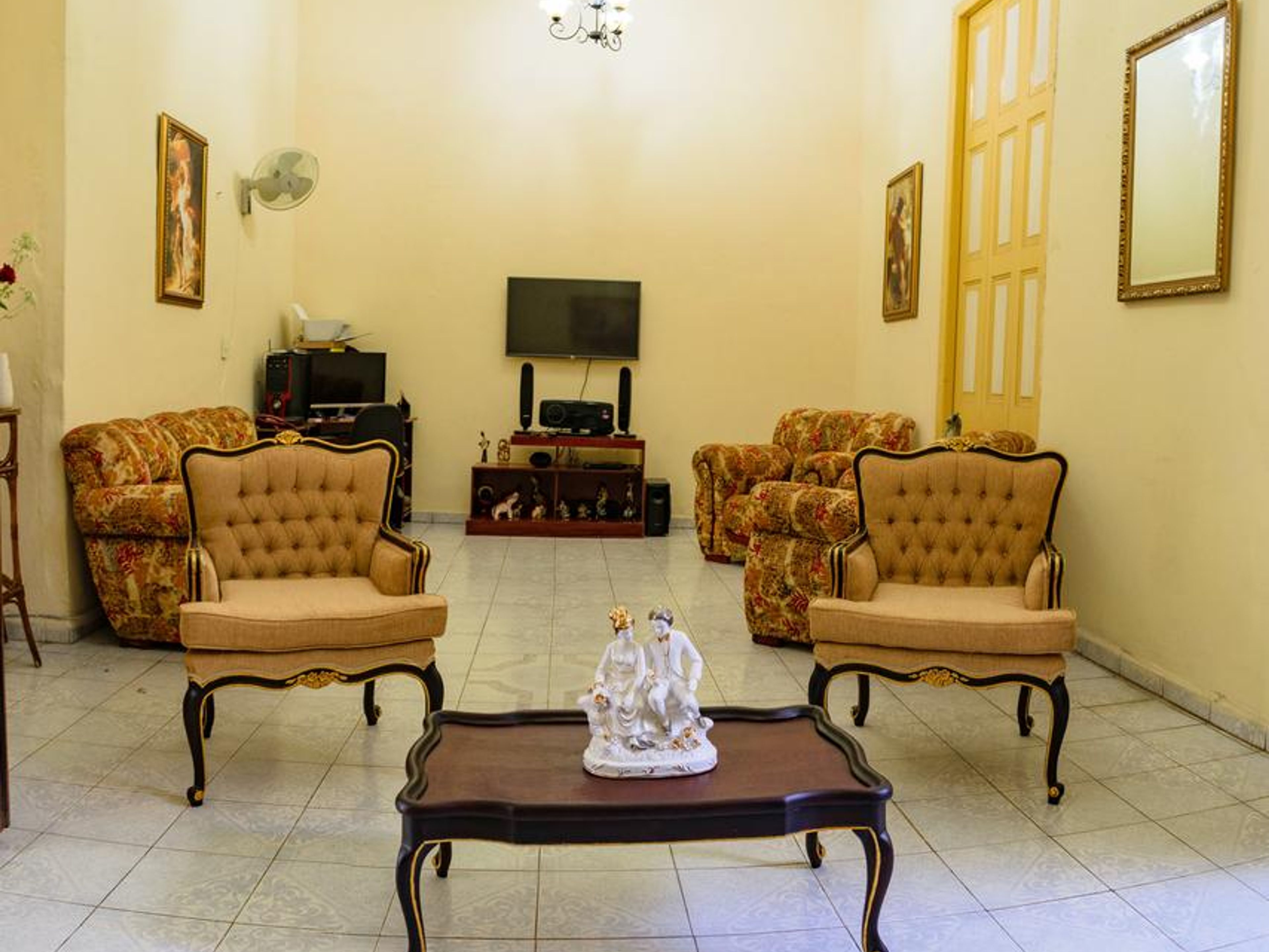 Hostal Anaoska, CONCORDIA, No. 410House´s living room