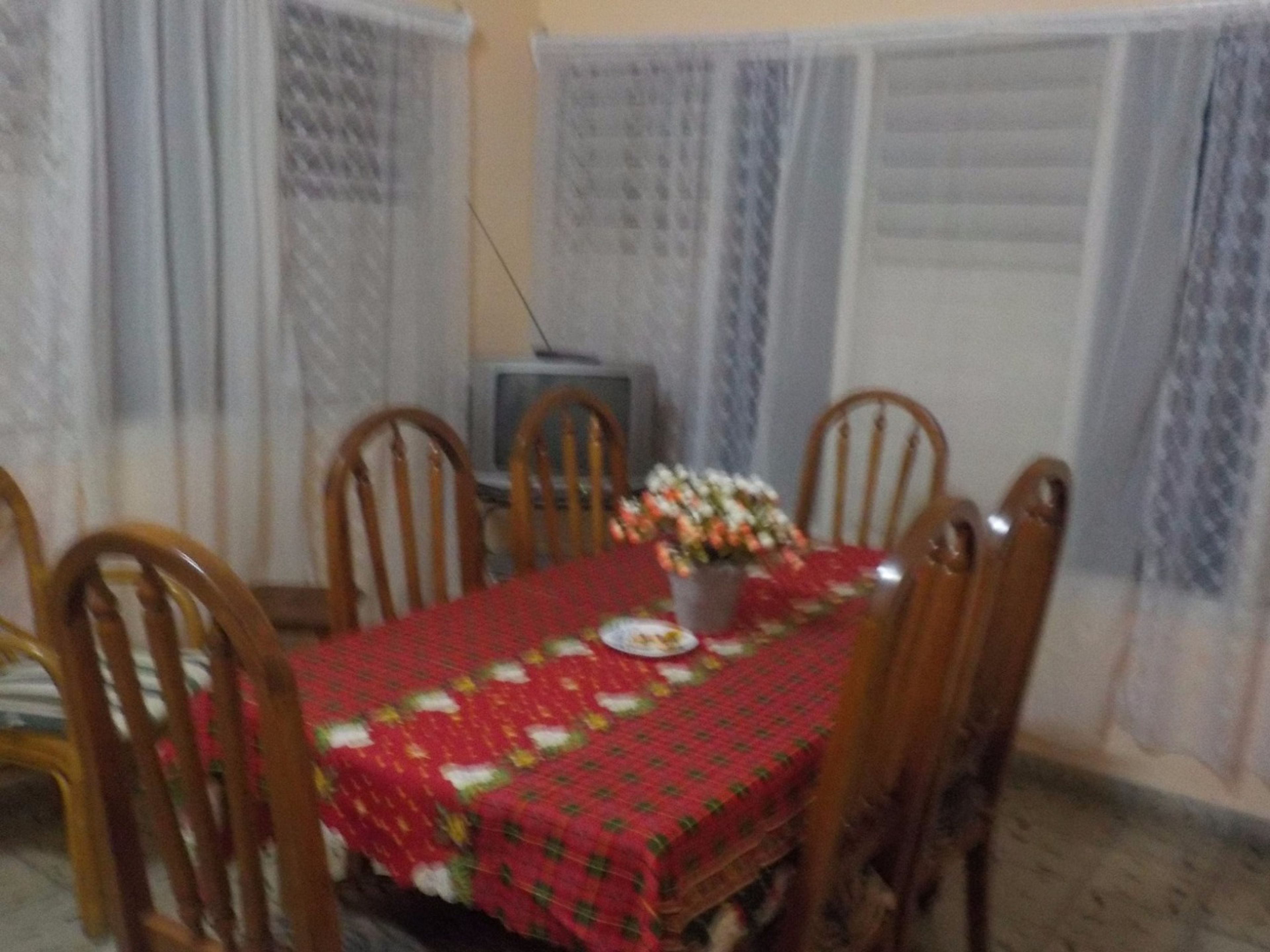 Дом,109 CALLE 145, No. 18005House's dinning room