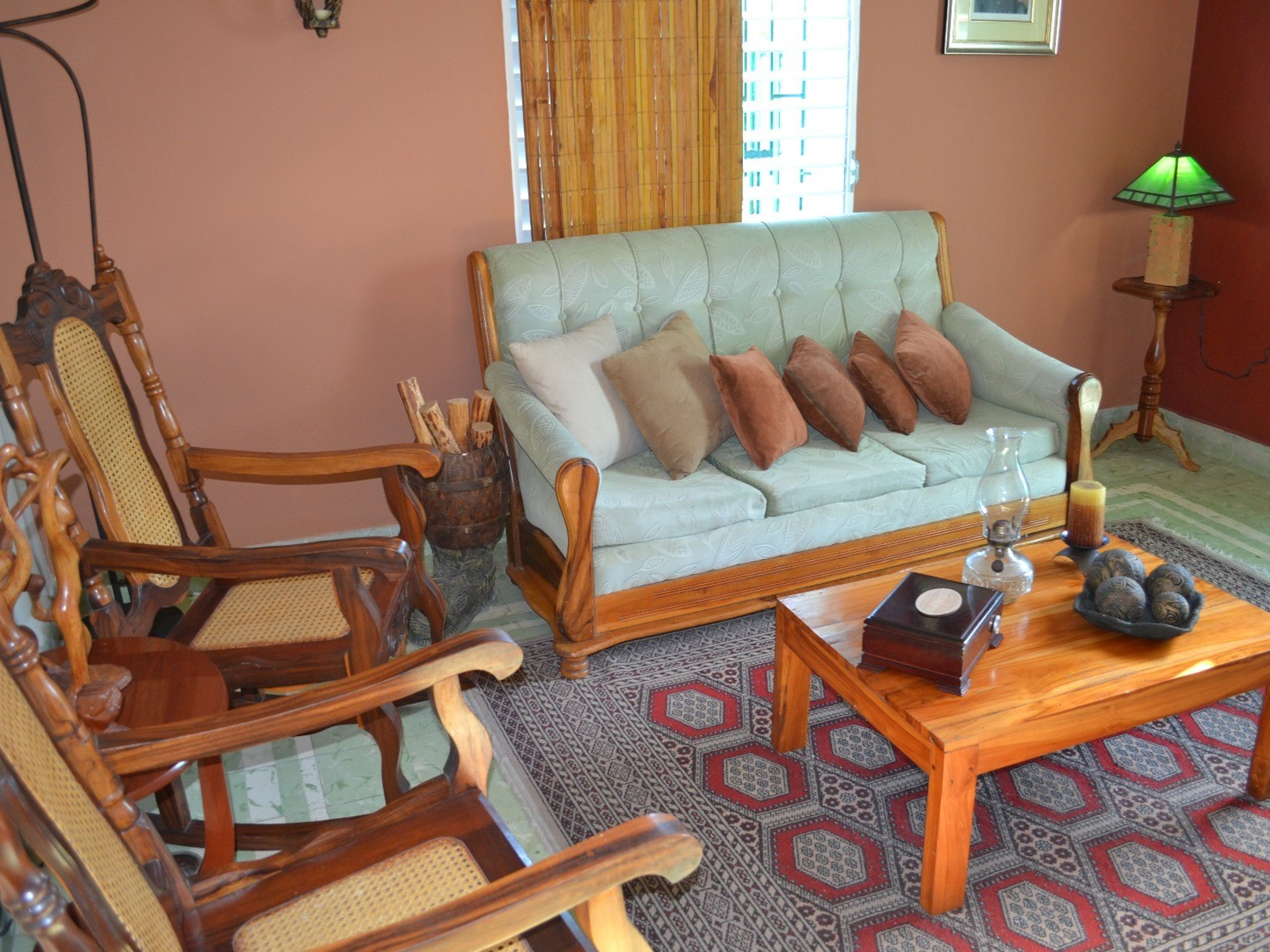 Casa Guevara Alba B & B, CALLE 5ta F, No. 9611House living room