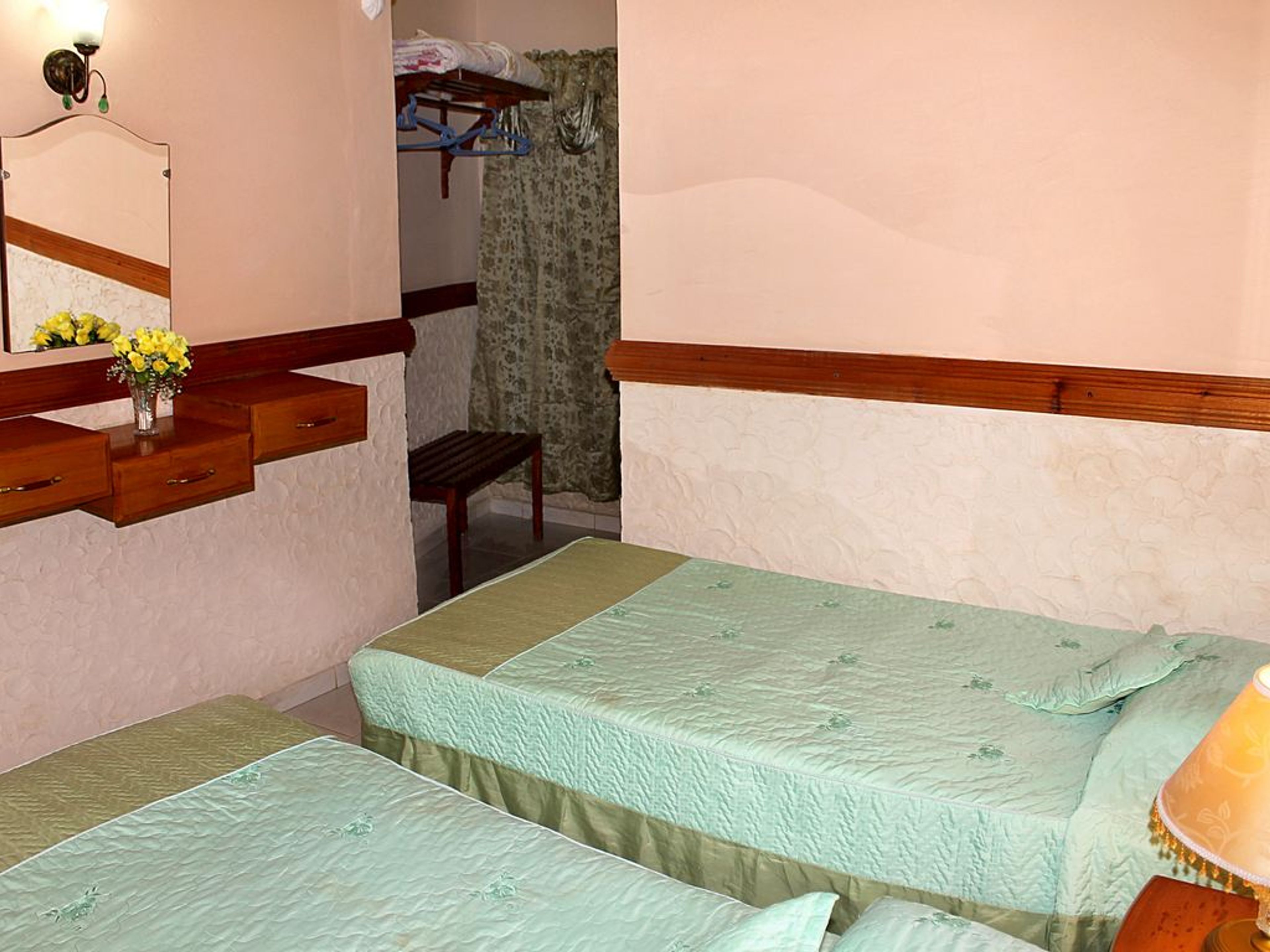 Hostal Las Lajas, FRANCISCO J. ZERQUERA (Rosario), No. 135Standard room 1