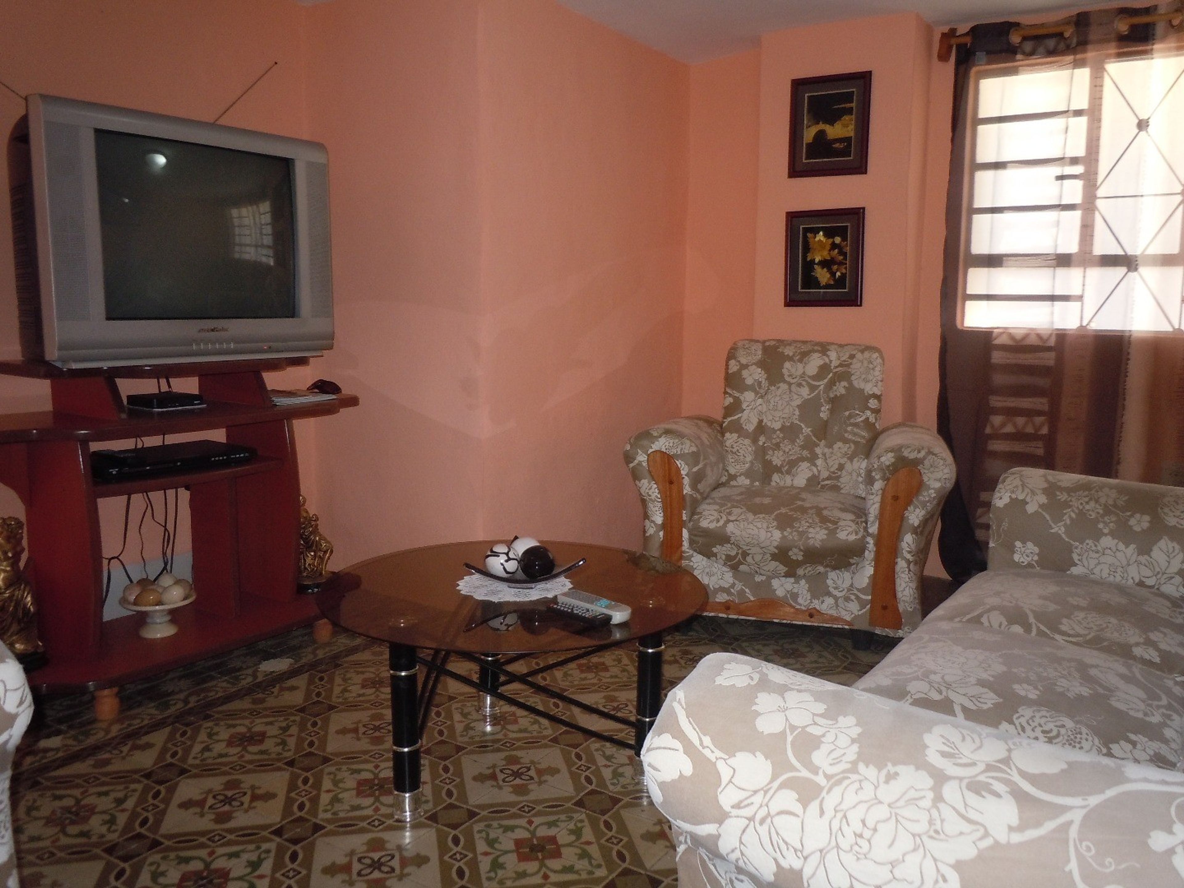 Дом Espinosa´s, SAN RAFAEL, No. 1164Apartment's living room