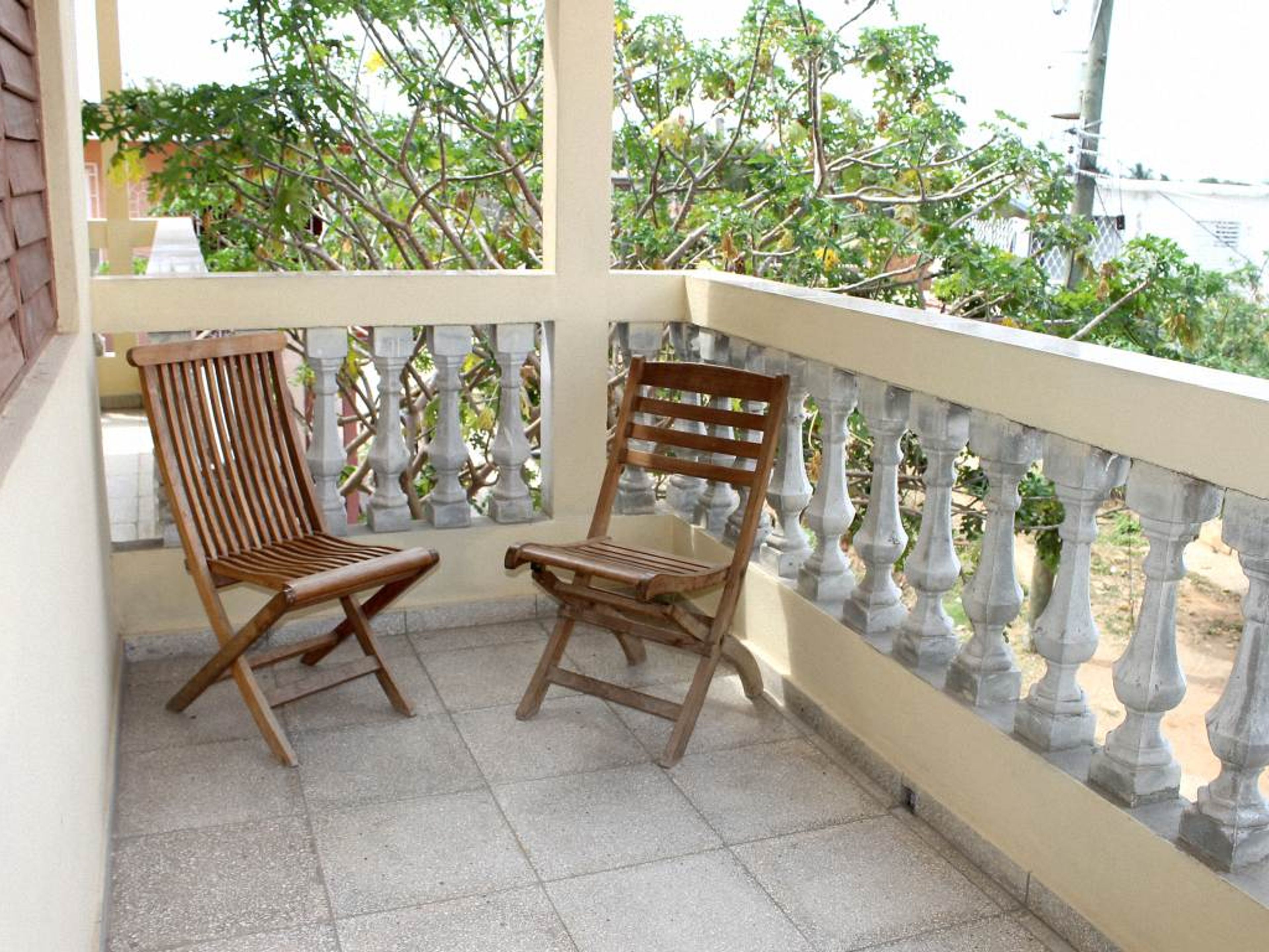 Hostal Cabello Rubio, SANTIAGO ESCOBAR, No. 8 - House's terrace view