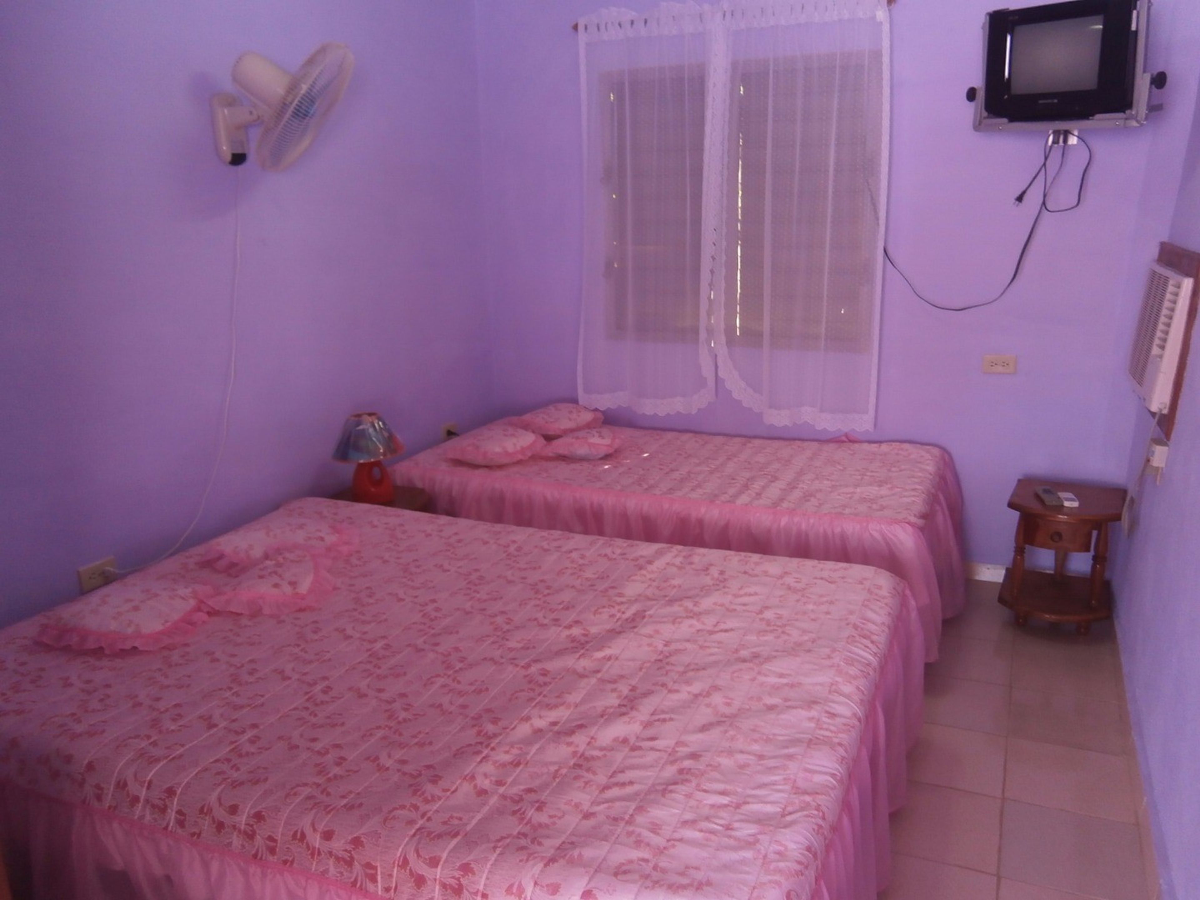 Casa Laura, MARIO LÓPEZ, PLAYA LARGAStandard room