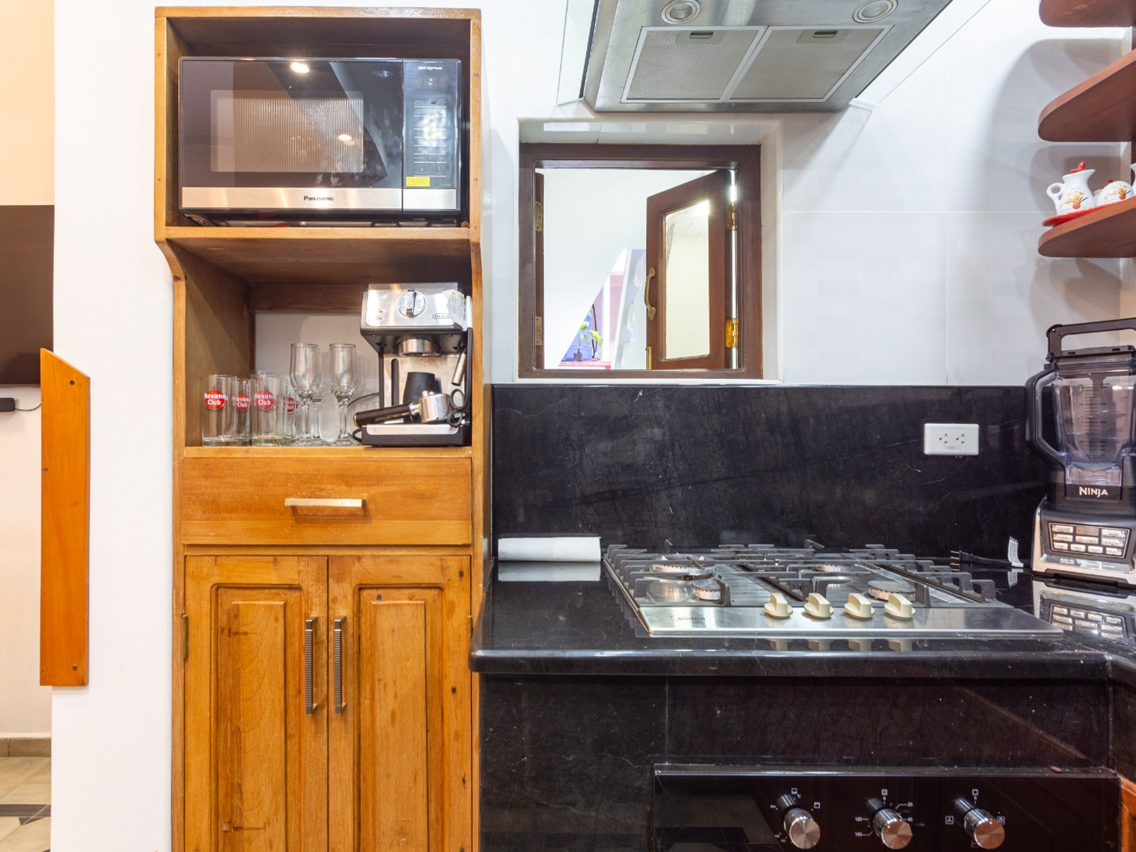 Hostal Maria Sury, TENIENTE REY, No. 158null