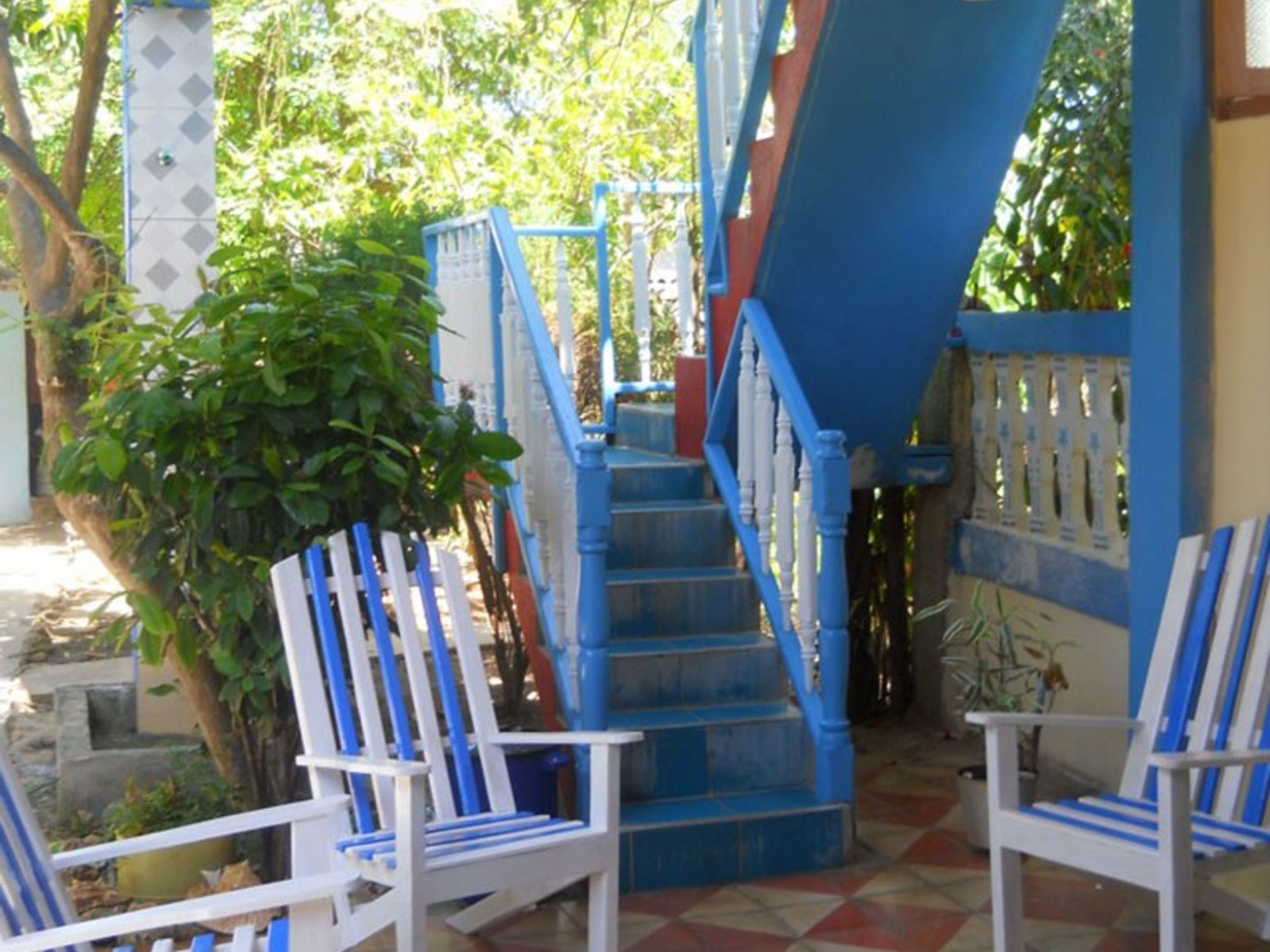 Casa Buena Vista, JOSÉ MARTÍ, No. 87-B - House's details