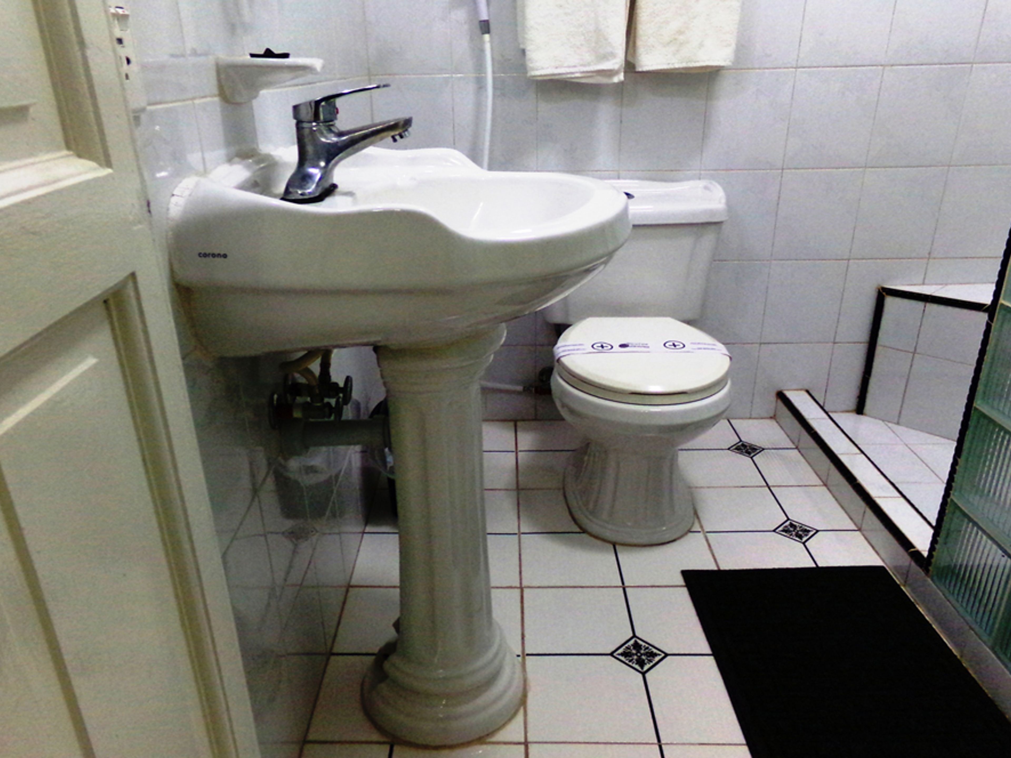 Casa Yanet, HEREDIA, No. 199 - Bathroom´s details