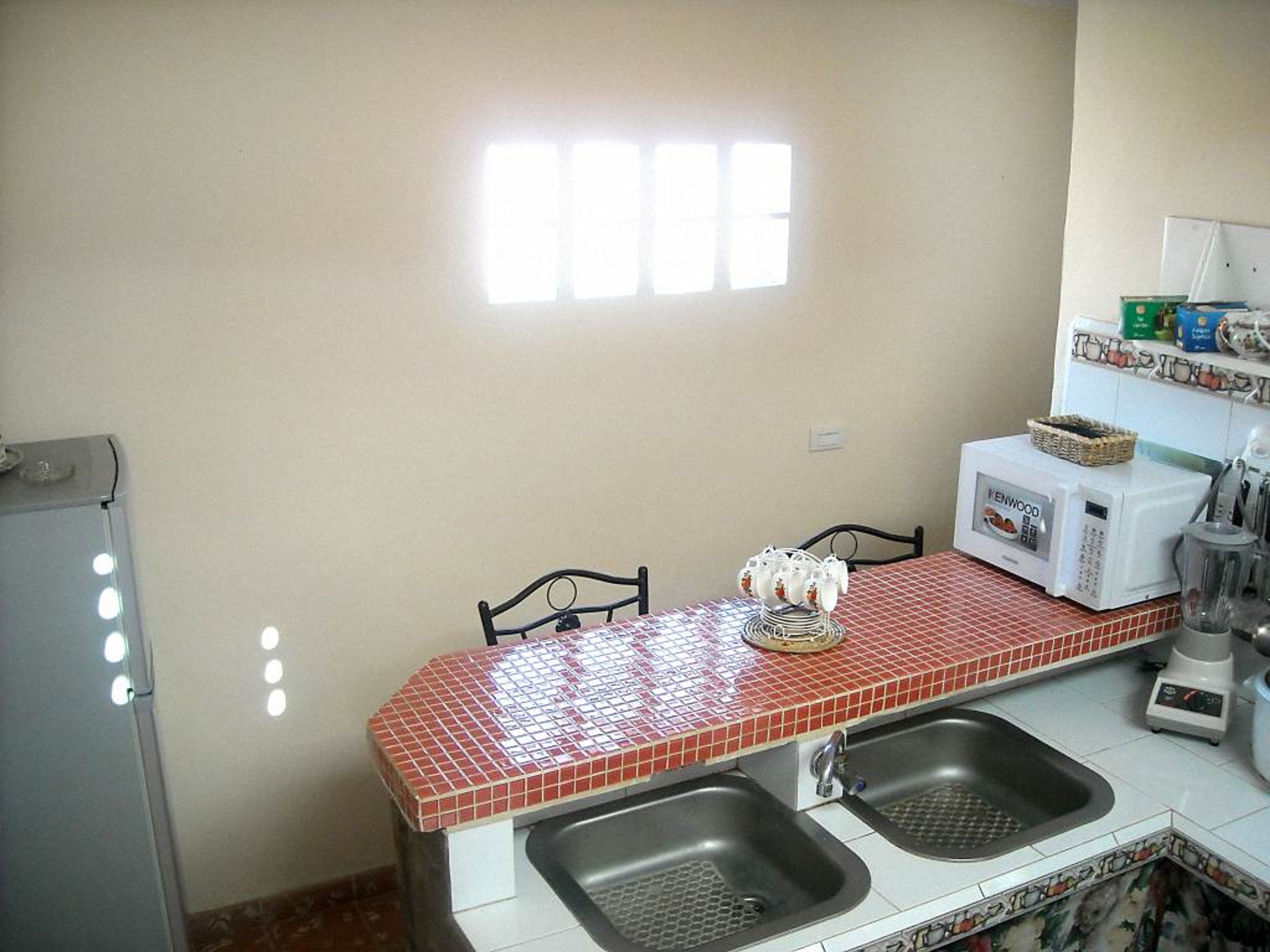 Hostal Los Peredas, FRANK PAÍS (Del Carmen), No. 55-AHouse's kitchen view