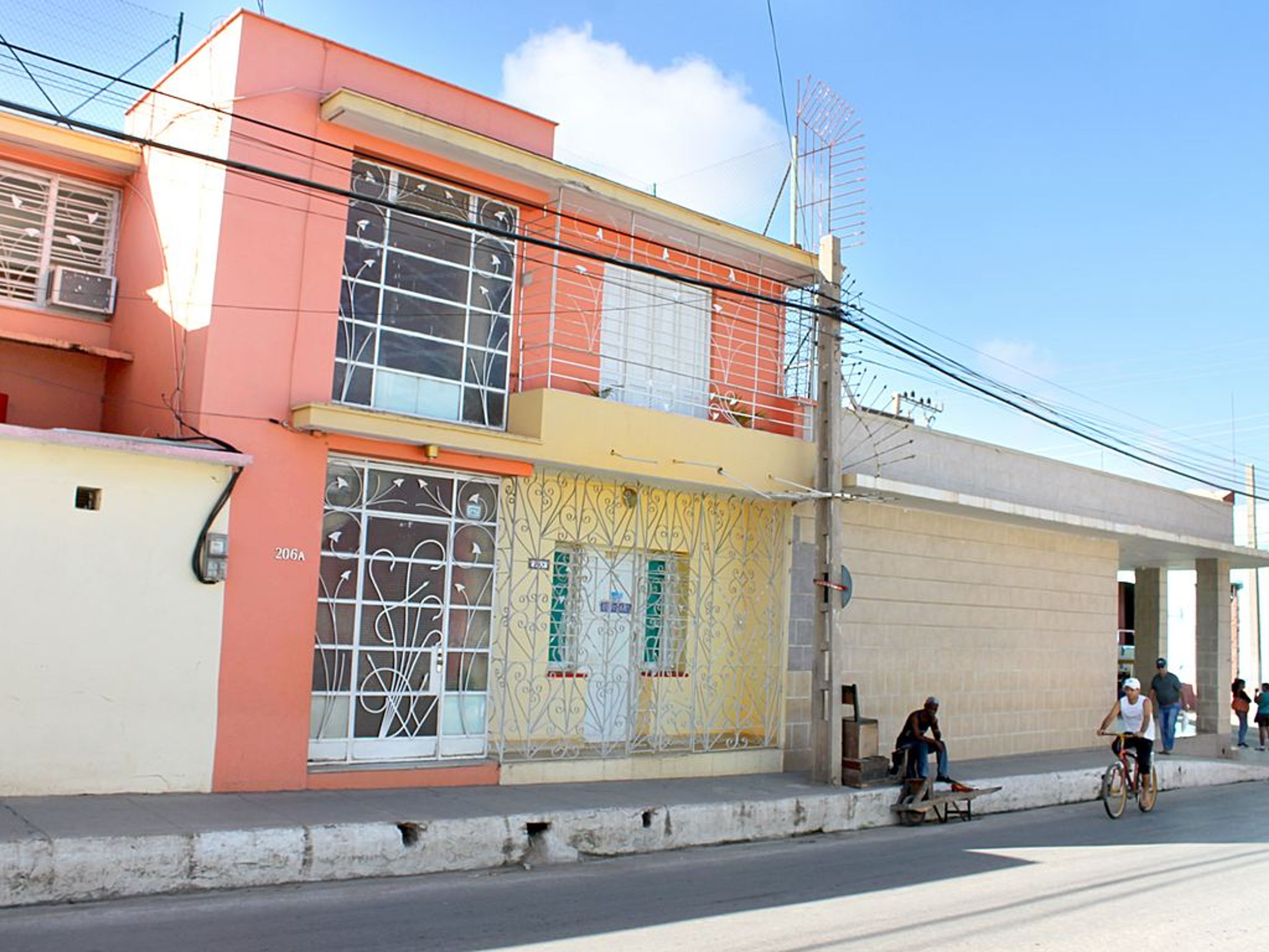 Hostal Margarita y Alfredo, CAMILO CIENFUEGOS (Santo Domingo), No.206Trinidad old city and house's panoramic view