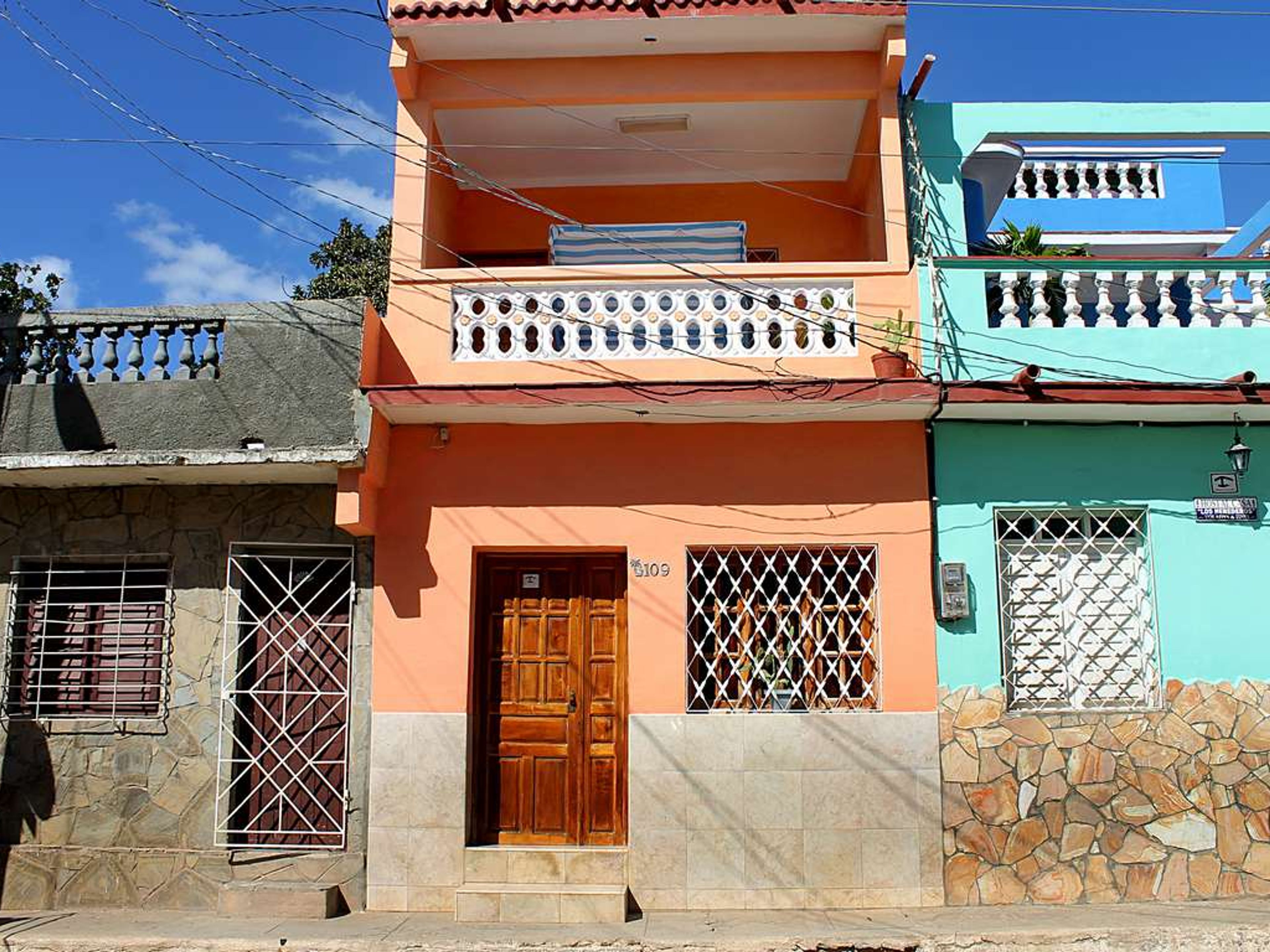 Hostal Las Terrazas, JESÚS BETANCOURT (Angustia) No.109