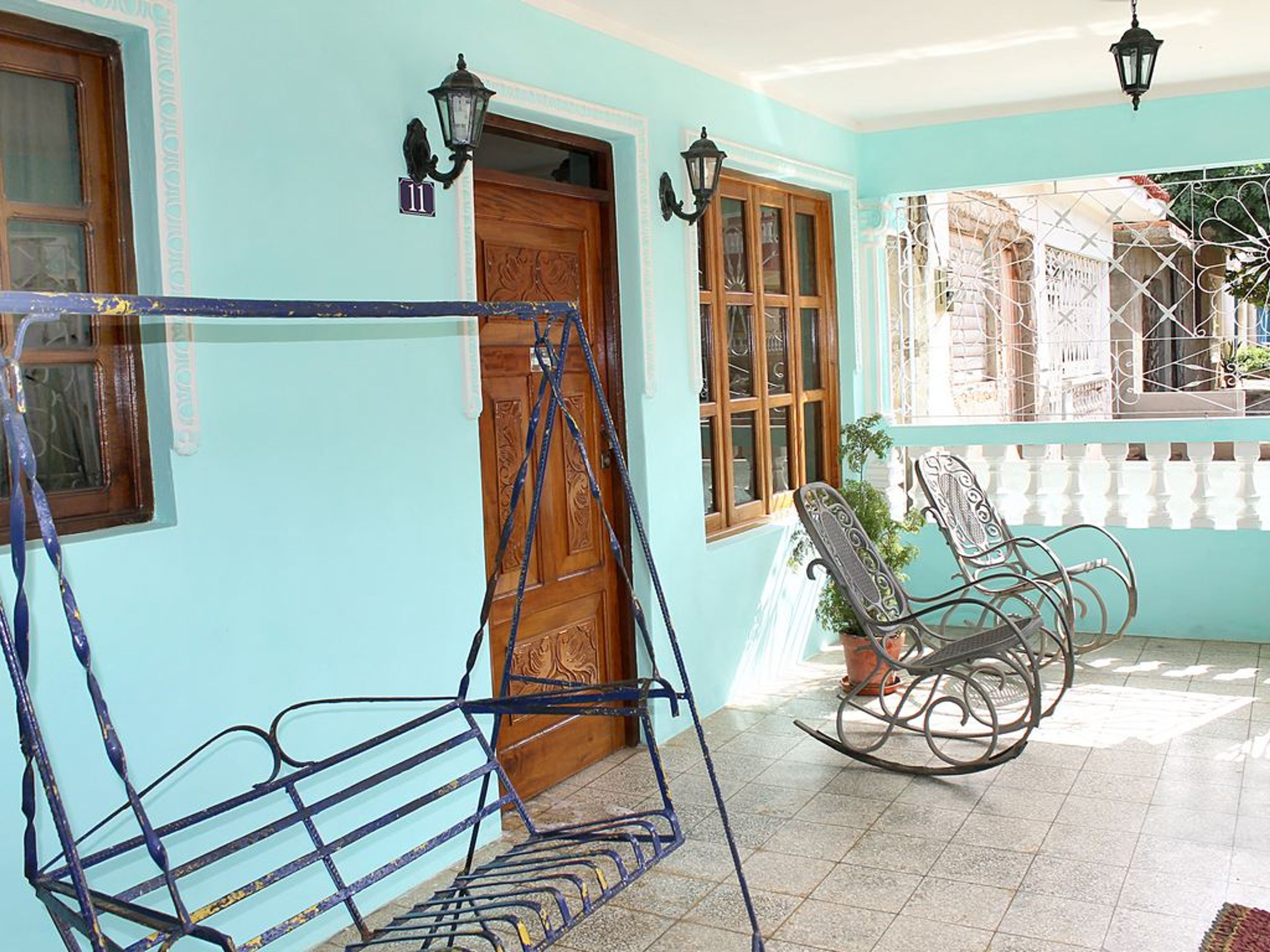 Hostal Río de Agua Viva, SANTIAGO ESCOBAR (Callejón del Olvido), No.11House's entrance view