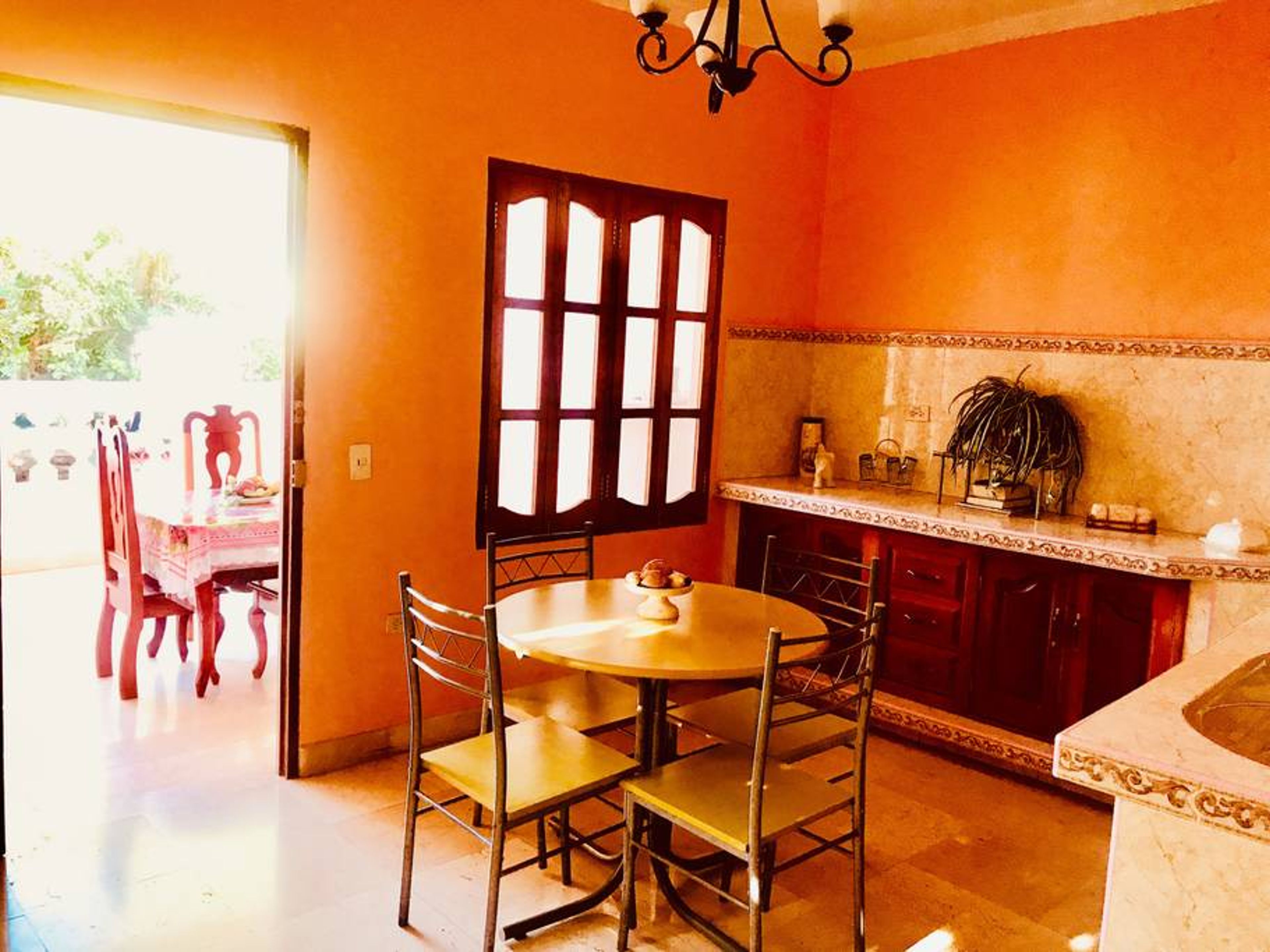 Casa La Terraza de Yanet, ANGUSTIA (Jesús Betancourt), No. 109House´s dinning-kitchen view