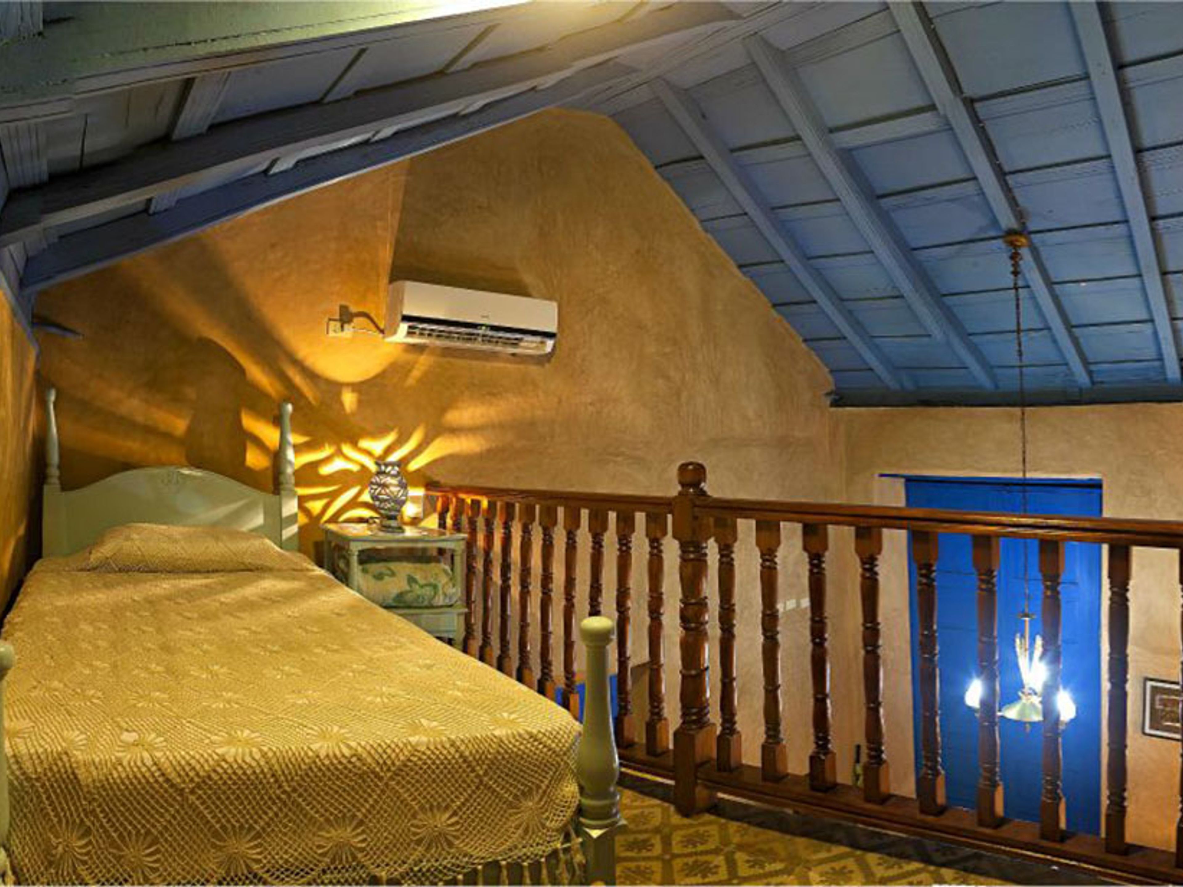 Hostal Lola, ANTONIO MACEO (Gutiérrez), No. 415Standard room 1