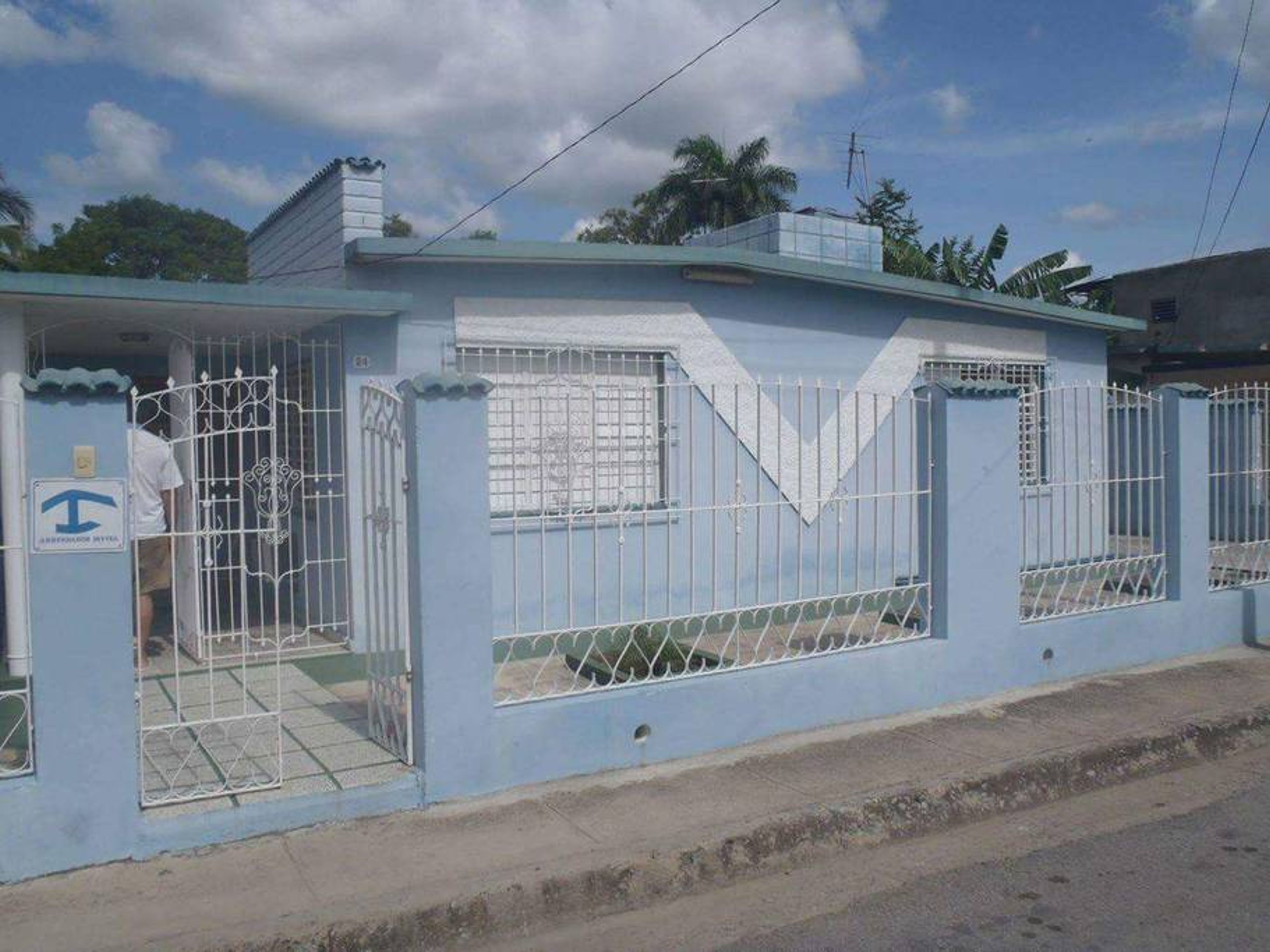 Casa Ramon y Haydée, LUIS RAMIREZ, No. 24