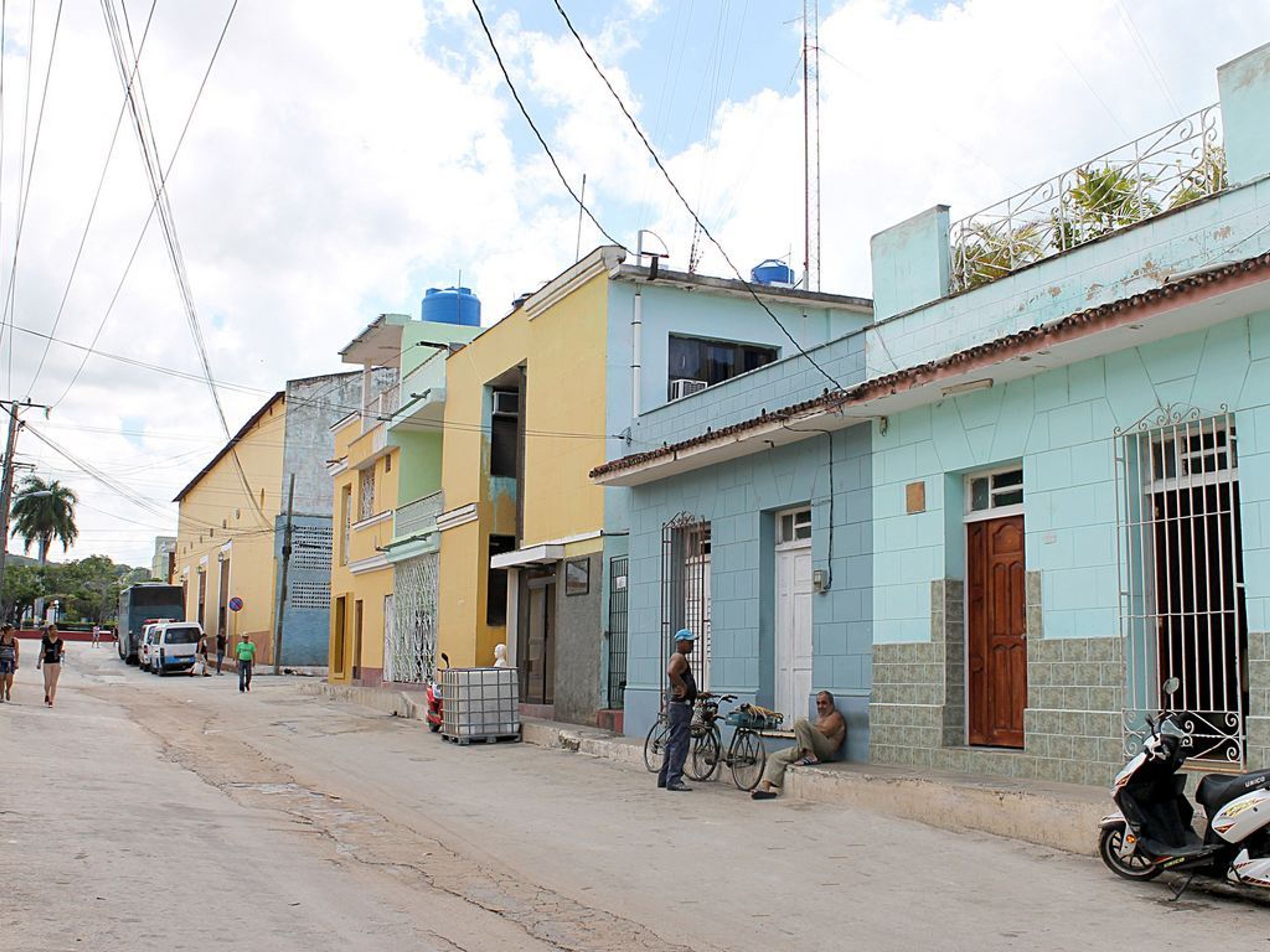 Casa El Gallego y Barbara, ANTONIO GUITERAS (Mercedes), No. 222Trinidad old city and house's panoramic view