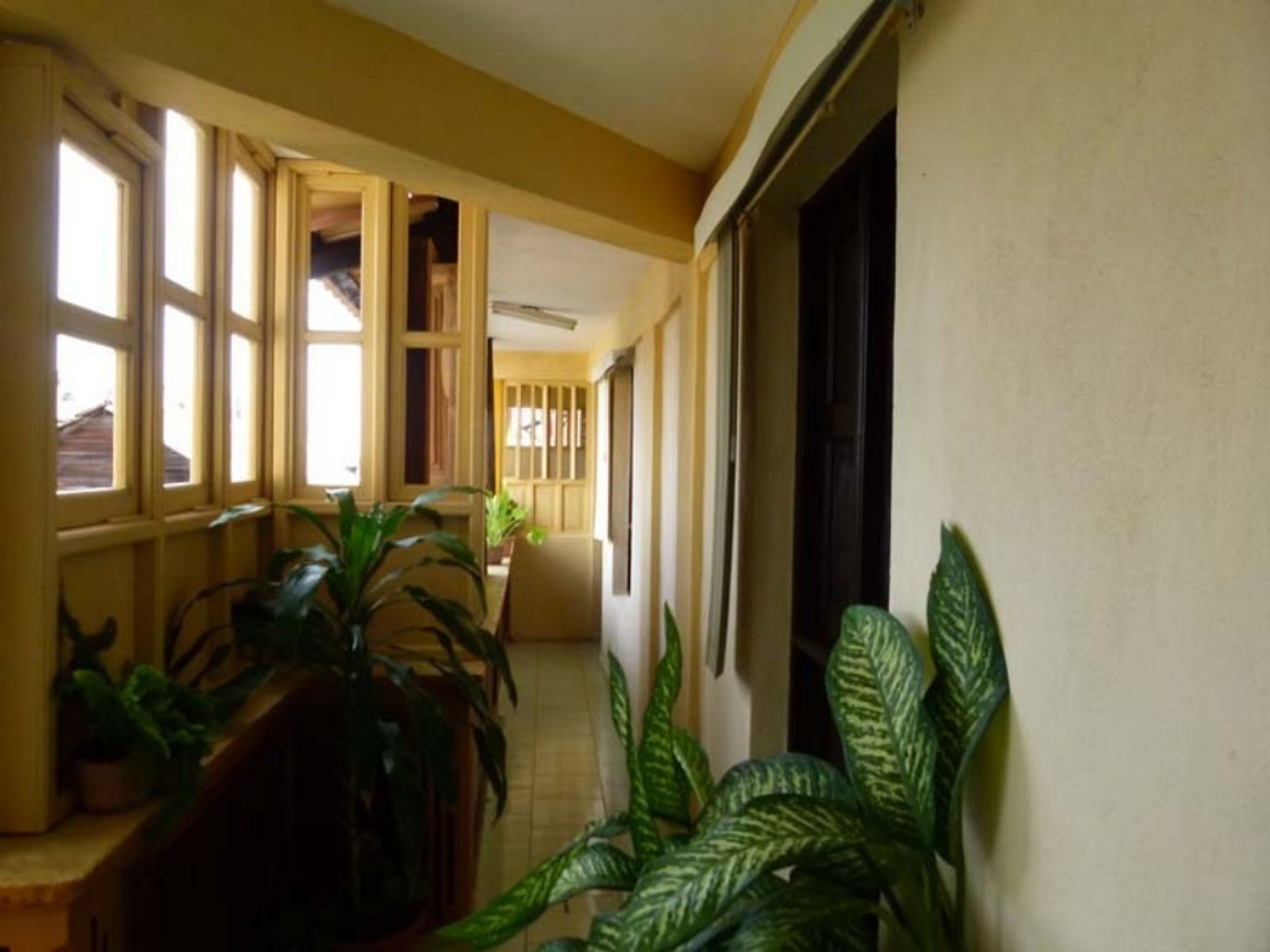 Casa Yamisel, JOSÉ MARTÍ, No. 145-AInside view