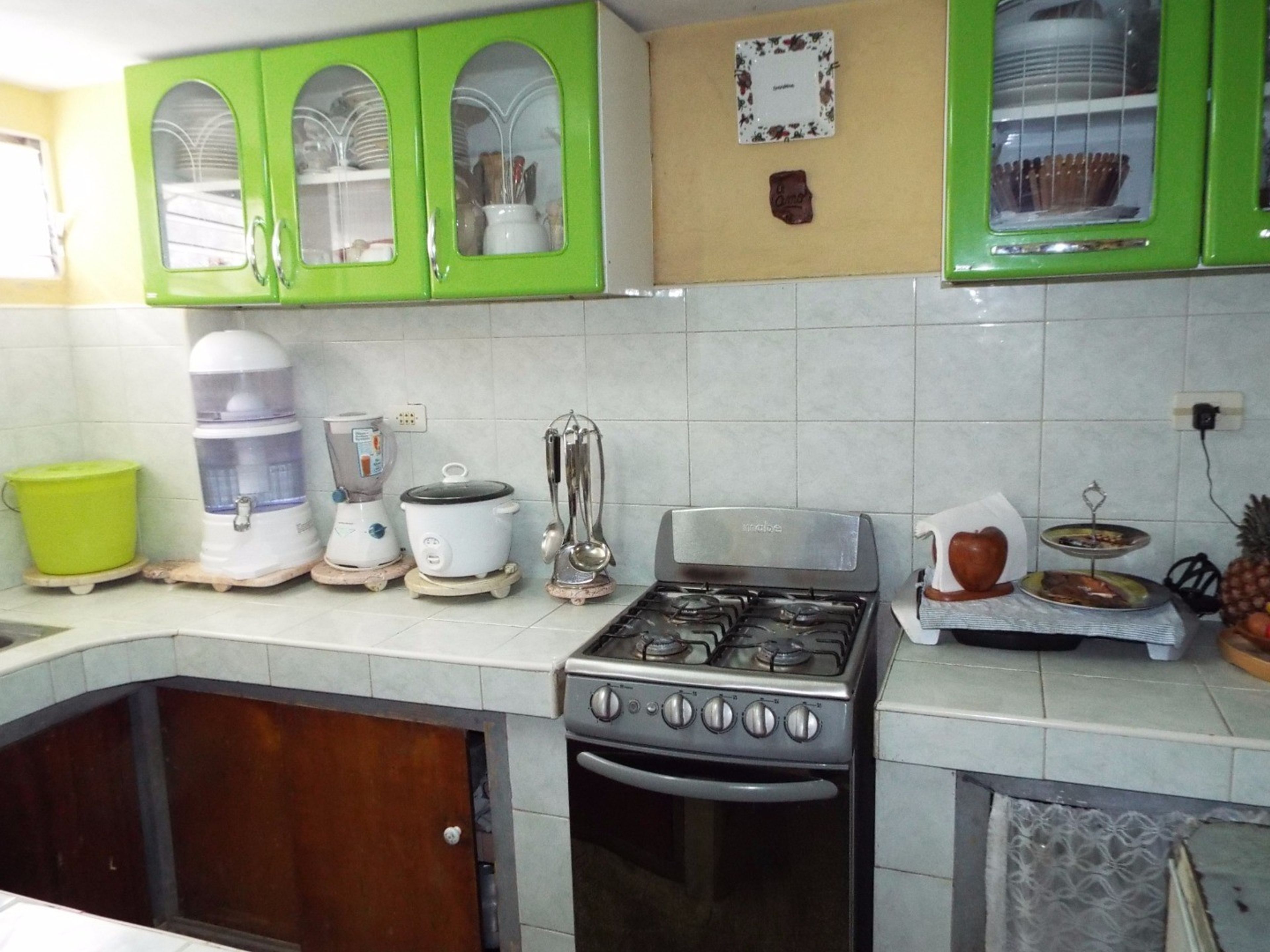 Casa de Alexis y Mary I, SAN JUAN DE DIOS, No. 106House's kitchen view