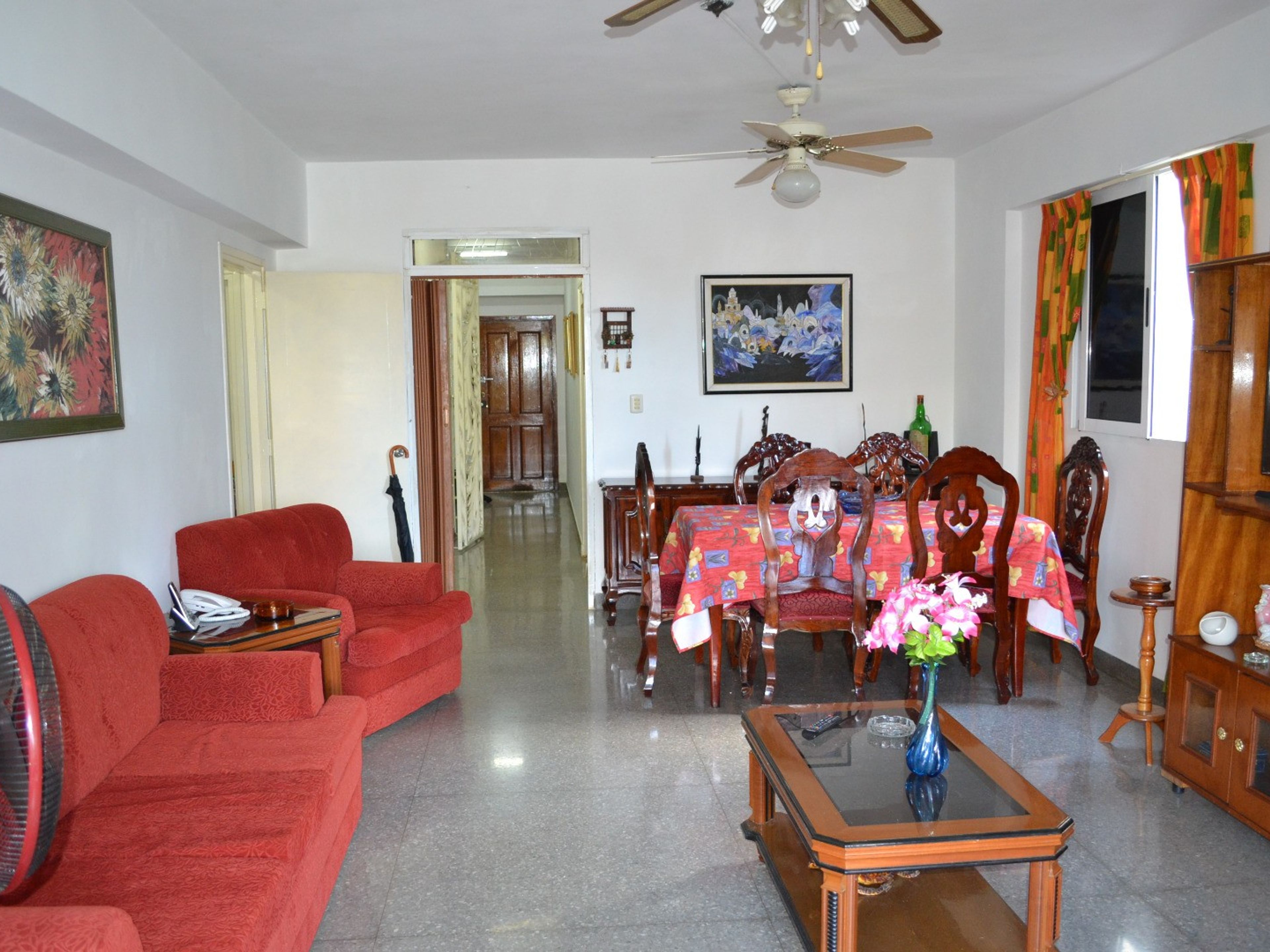 Vedado Centro Apartment, CALLE 15, No. 152Apartment's Living-dinning room view