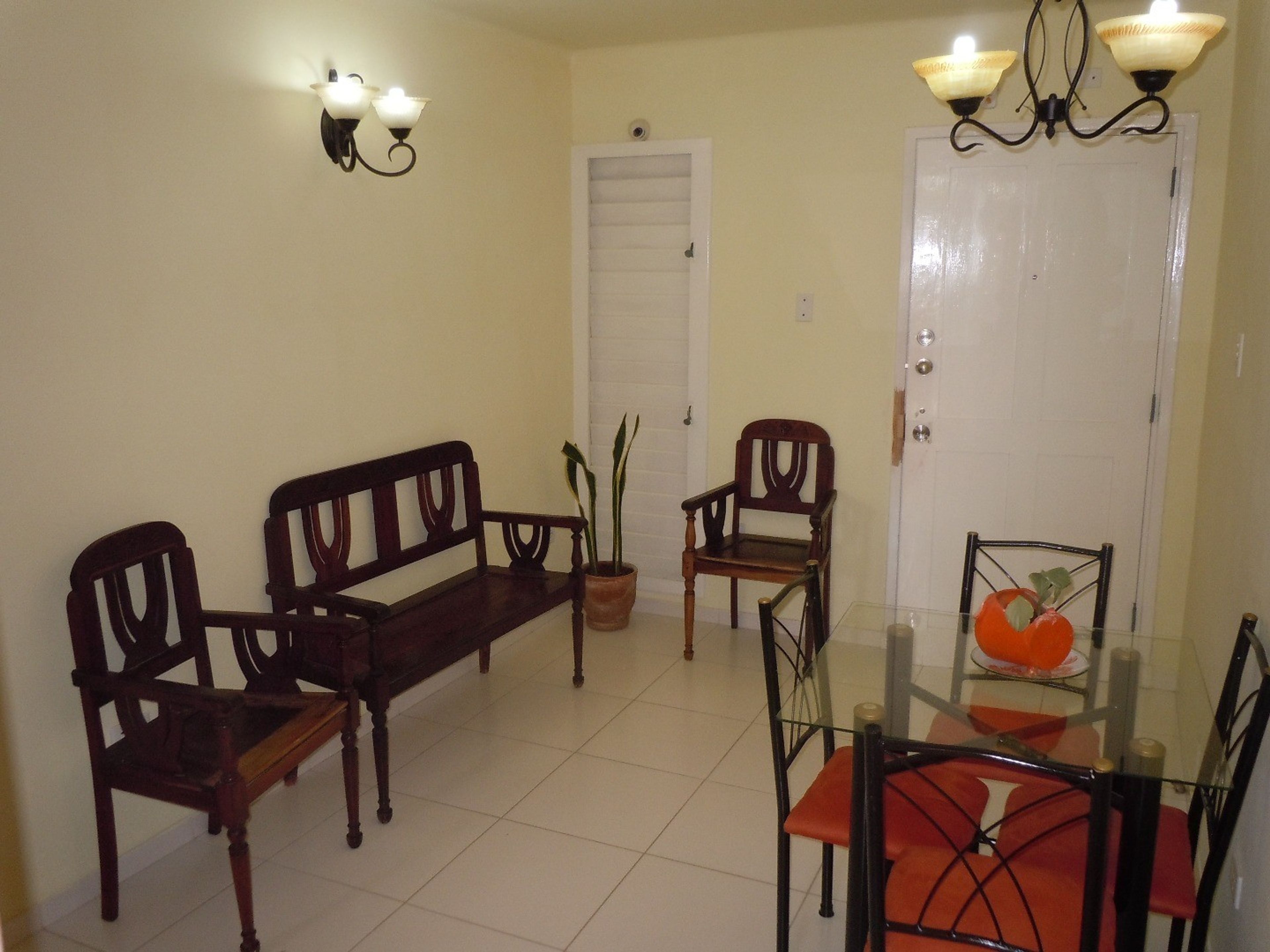 Adelina Independent Apartment, HABANA, No. 61Apartment's living-dinning room