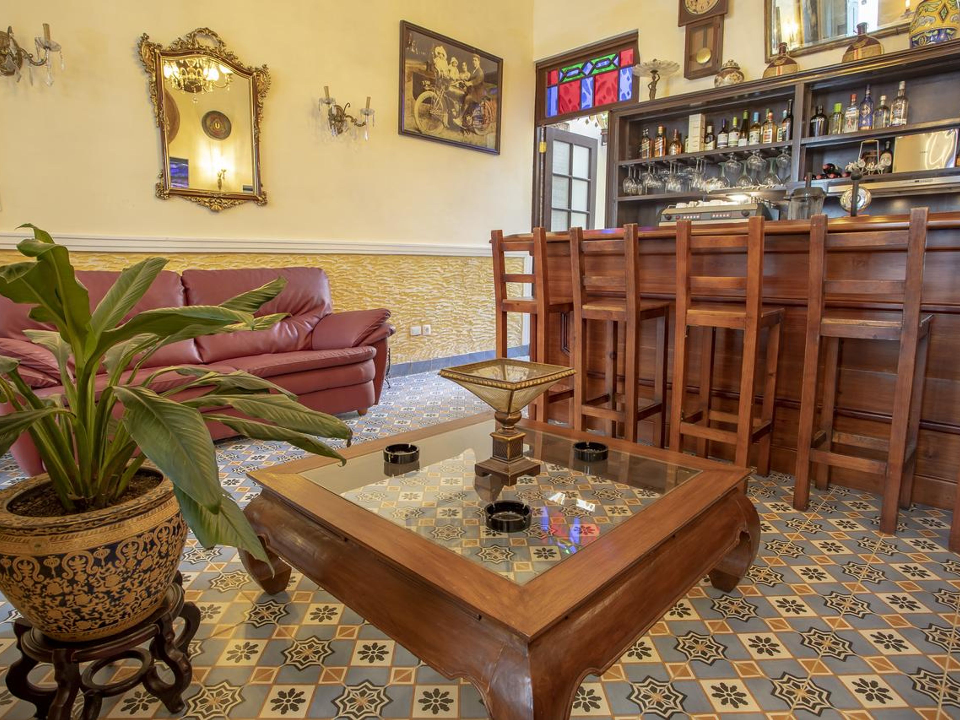 La Posada de Chacón BOUTIQUE HOTEL, CHACON, No. 206 - House´s bar view