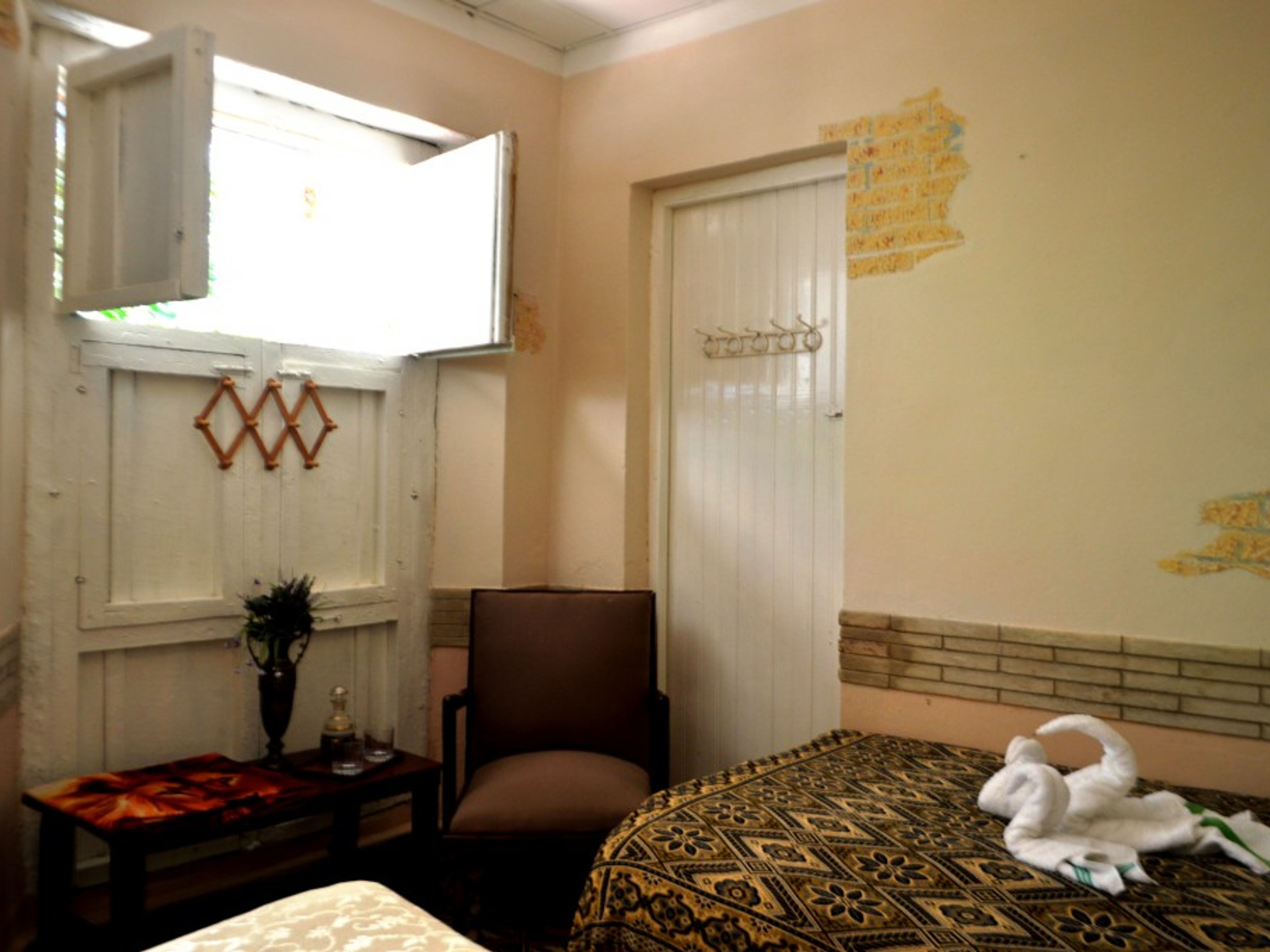 Casa Familia Escobar, JESÚS MARÍA (JOSÉ MARTÍ), No. 178Standard room 1 with private bathroom