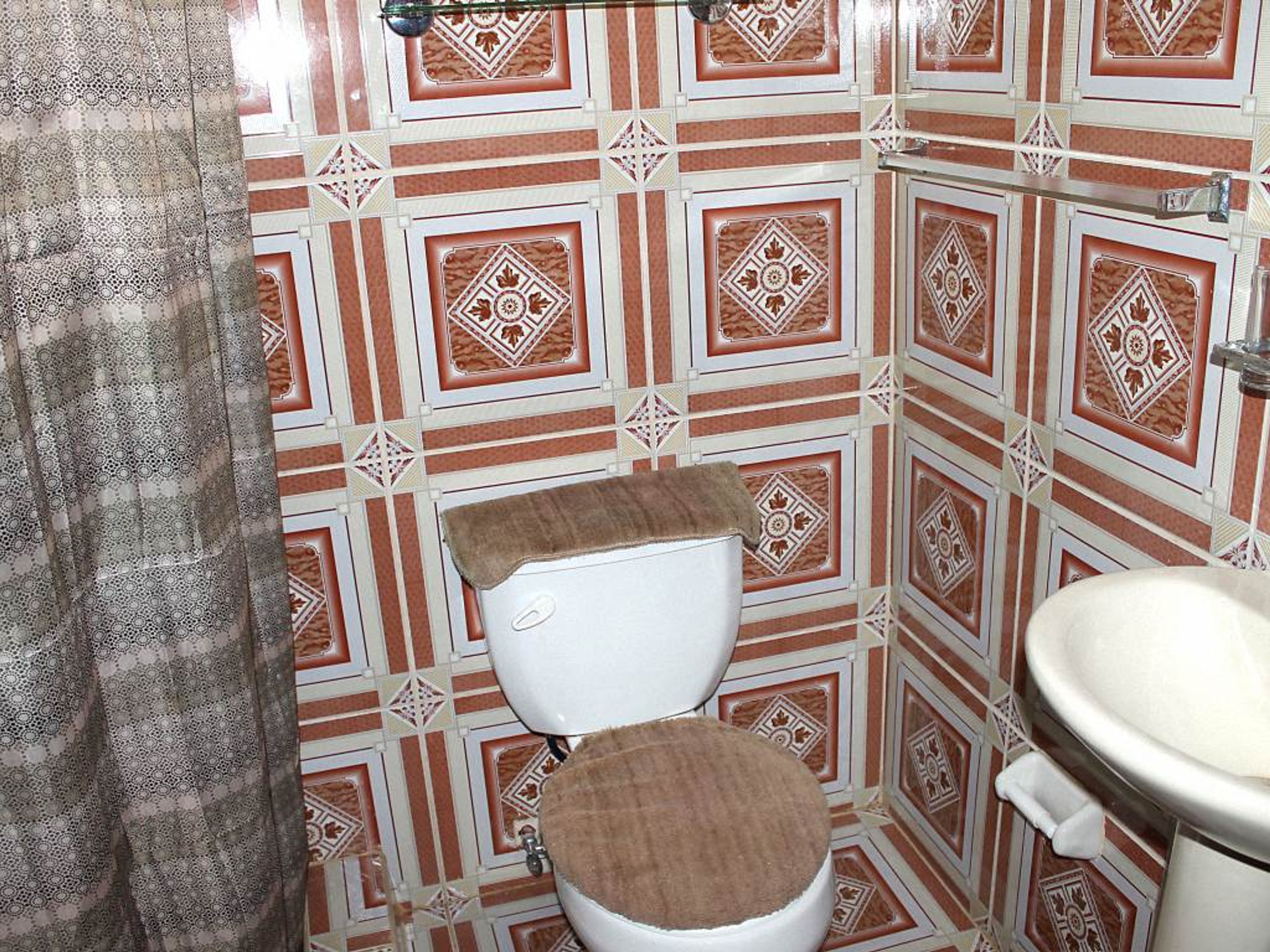 Hostal La Esquina de Cary, COLÓN, No. 266Bathroom's view