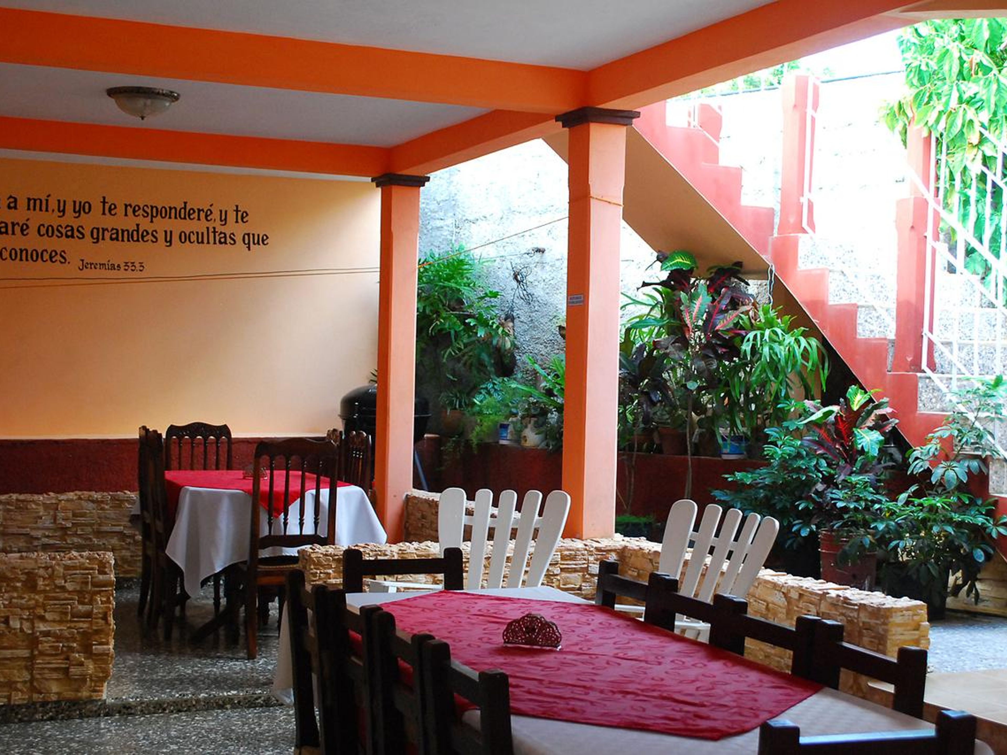Villa Irure (Sarita y Genoveva), RAFAEL TREJO, No. 6House´s terrace view