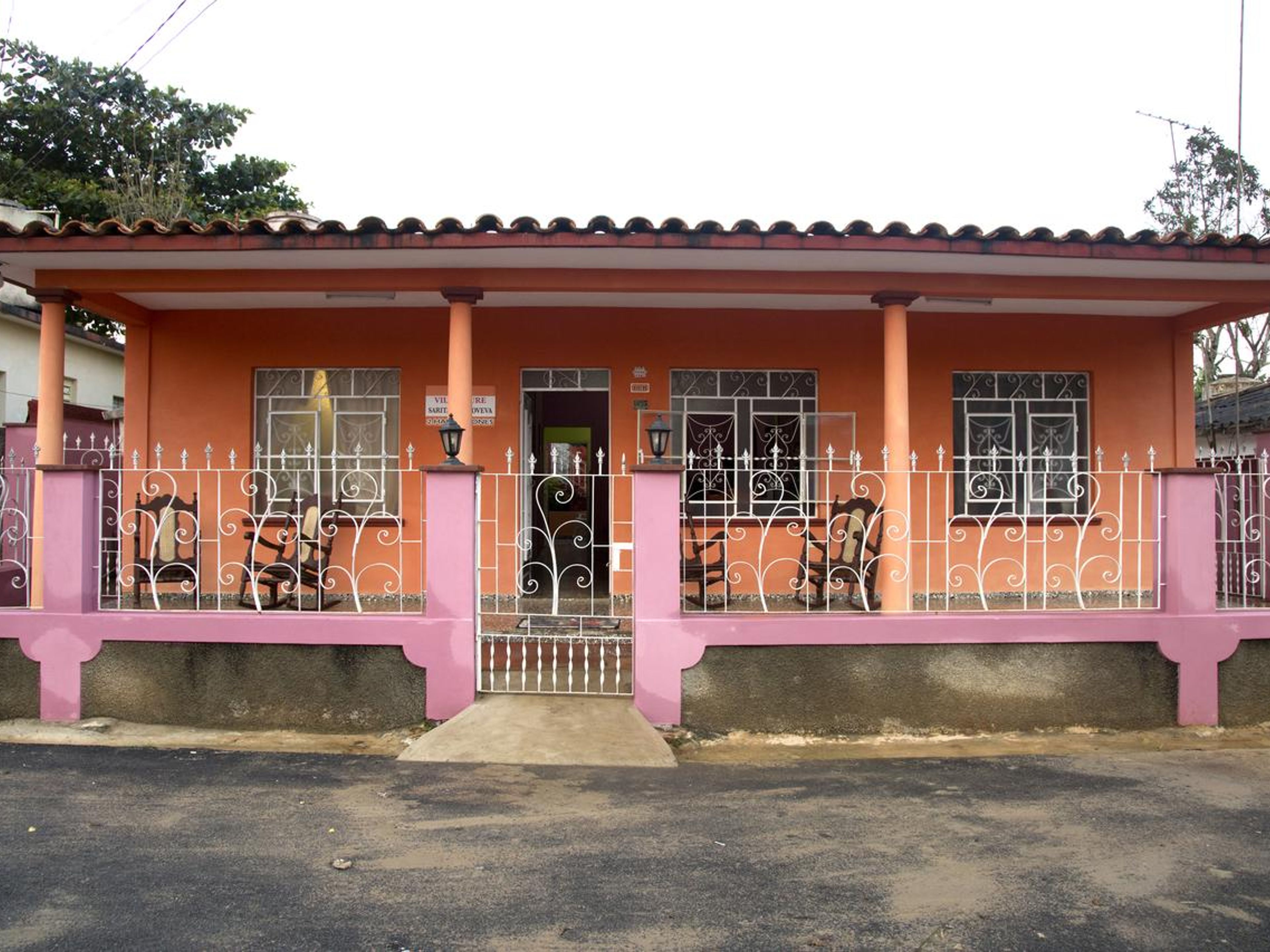 Villa Irure (Sarita y Genoveva), RAFAEL TREJO, No. 6